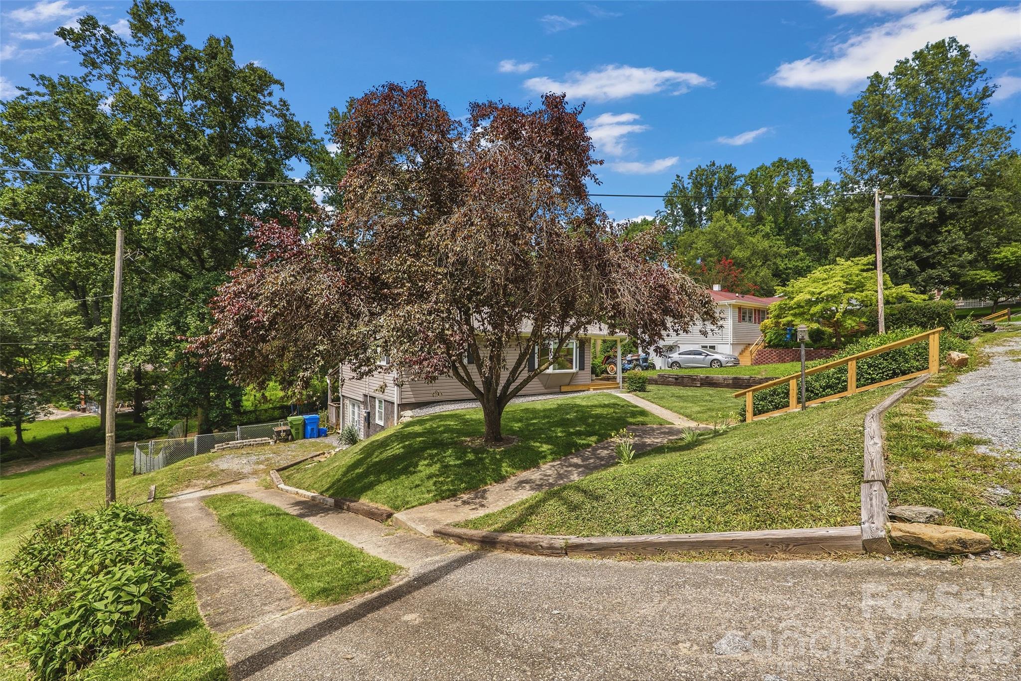 17 Azalea Road — Arden