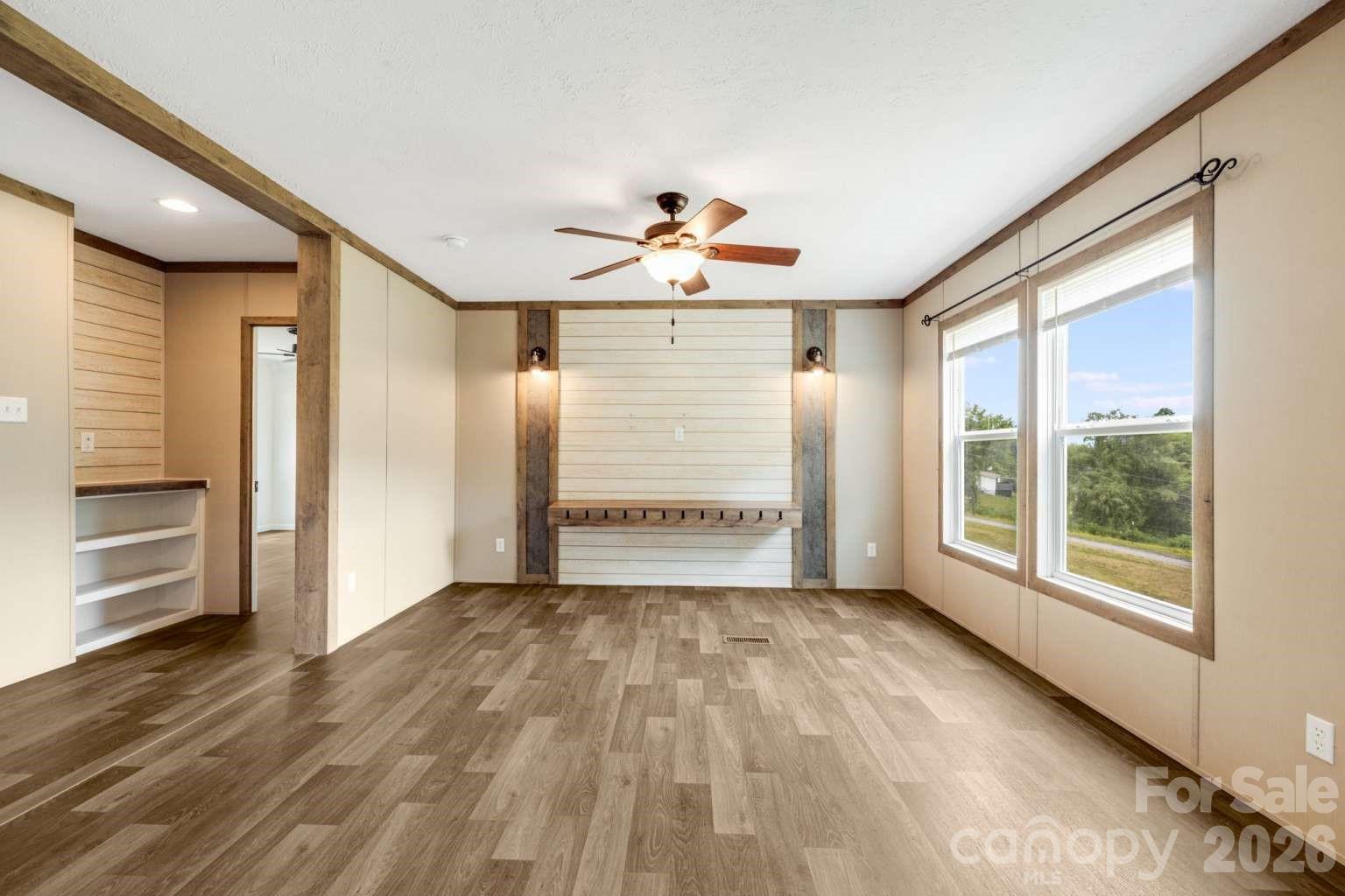 22 Split Pine Cove — Clyde