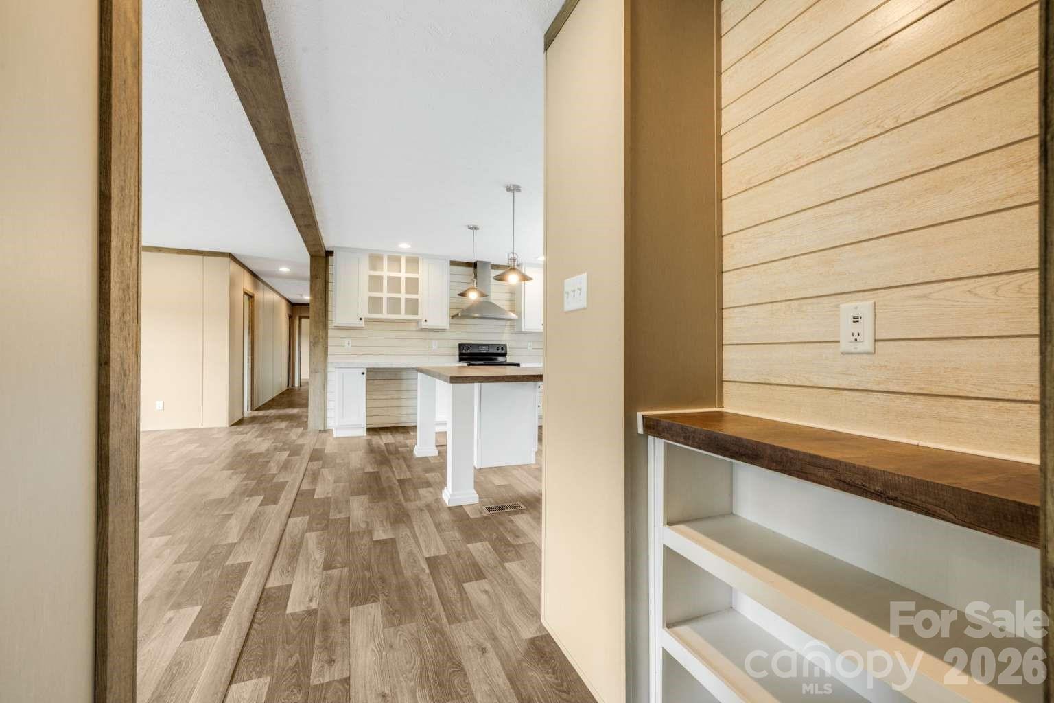 22 Split Pine Cove — Clyde