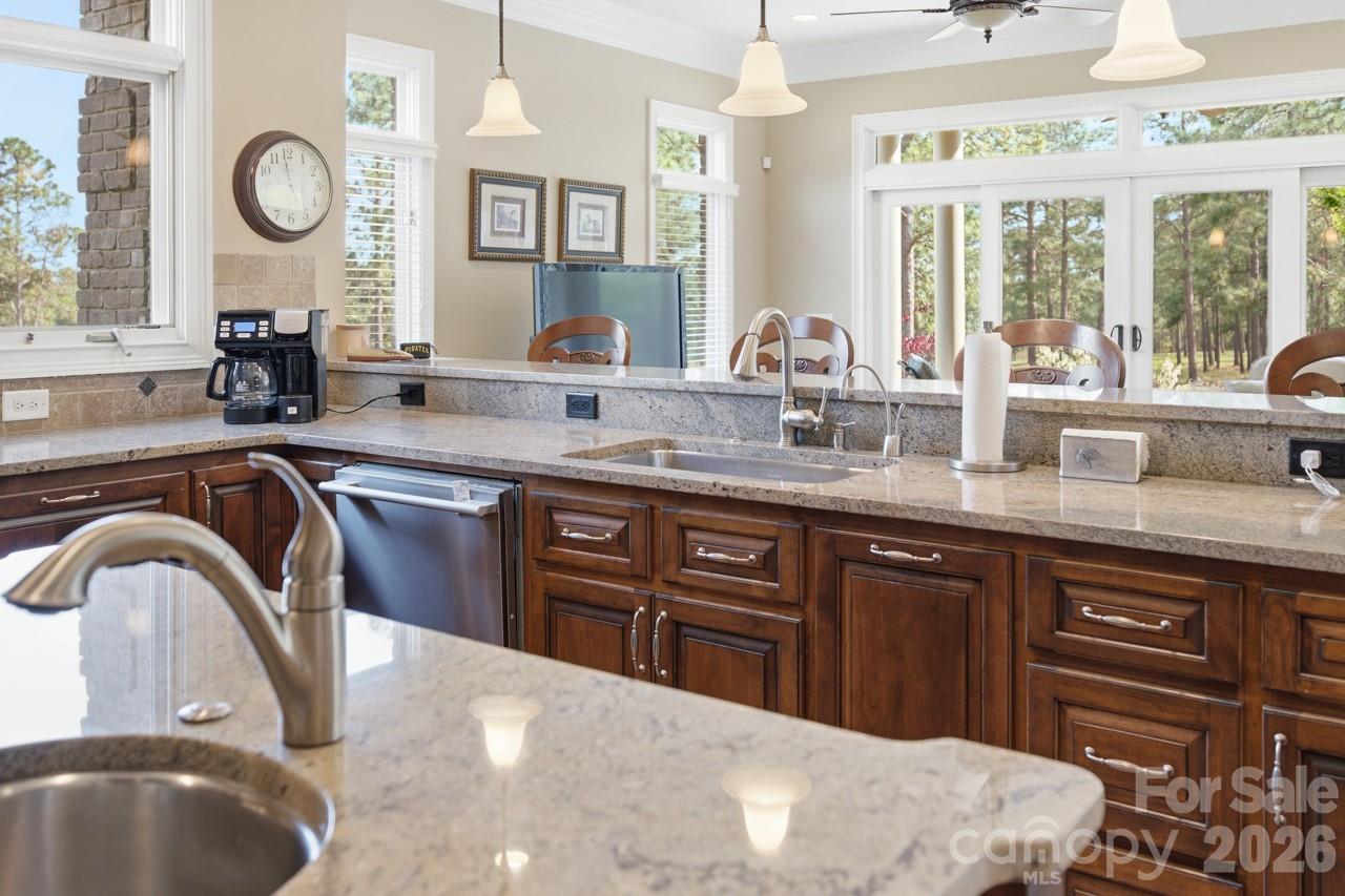 1519 Nc Hwy 73 Highway — West End