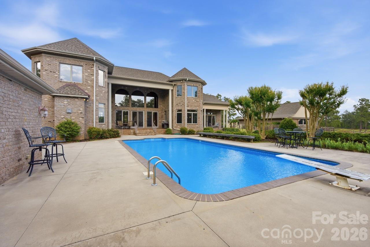 1519 Nc Hwy 73 Highway — West End