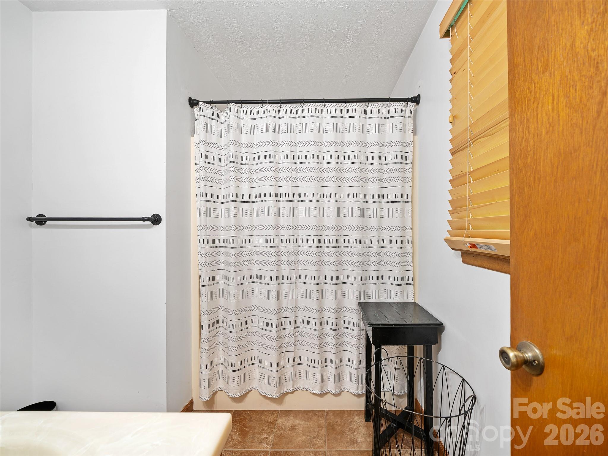 839 Mckinney Road — Burnsville