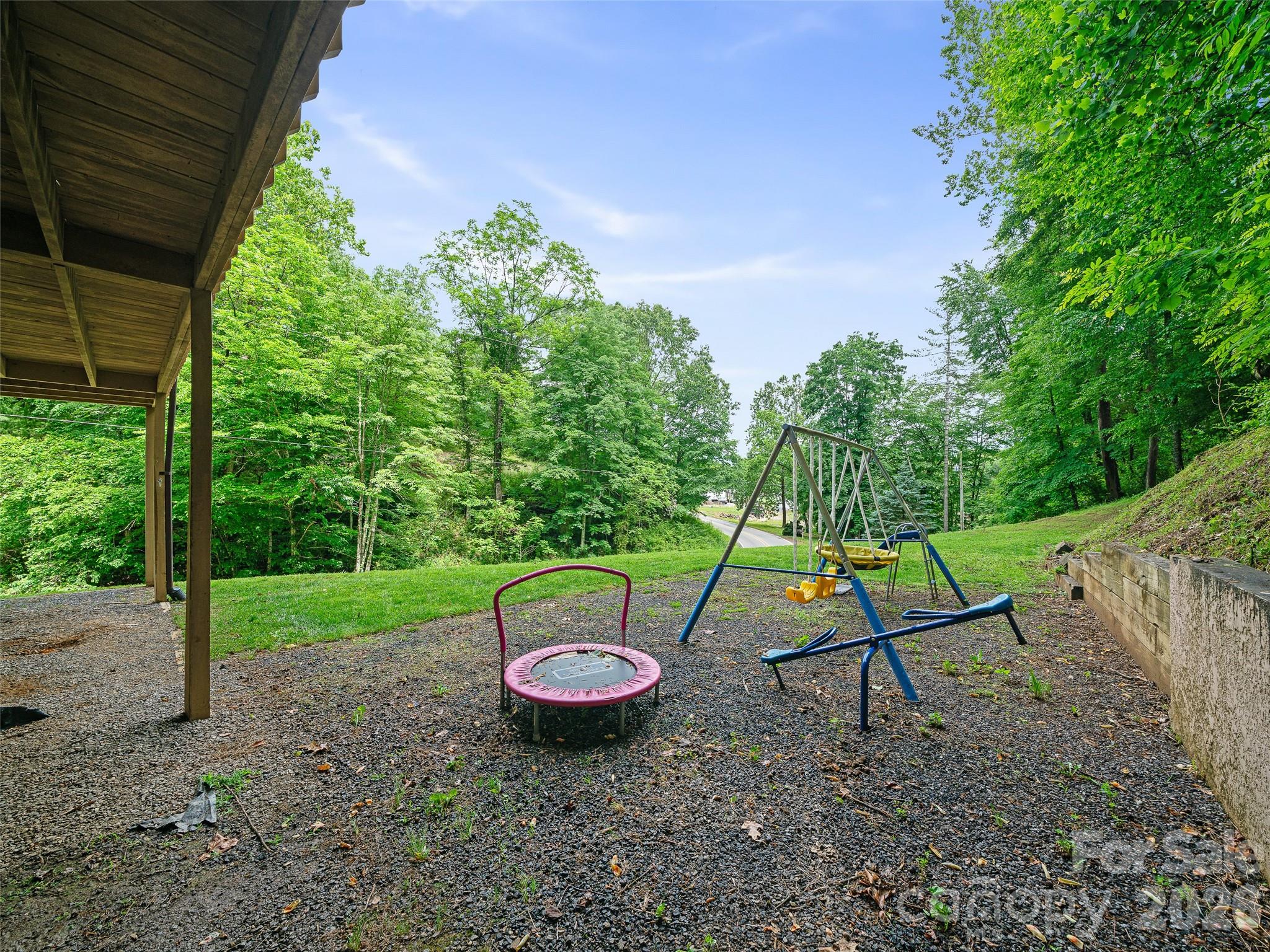 839 Mckinney Road — Burnsville