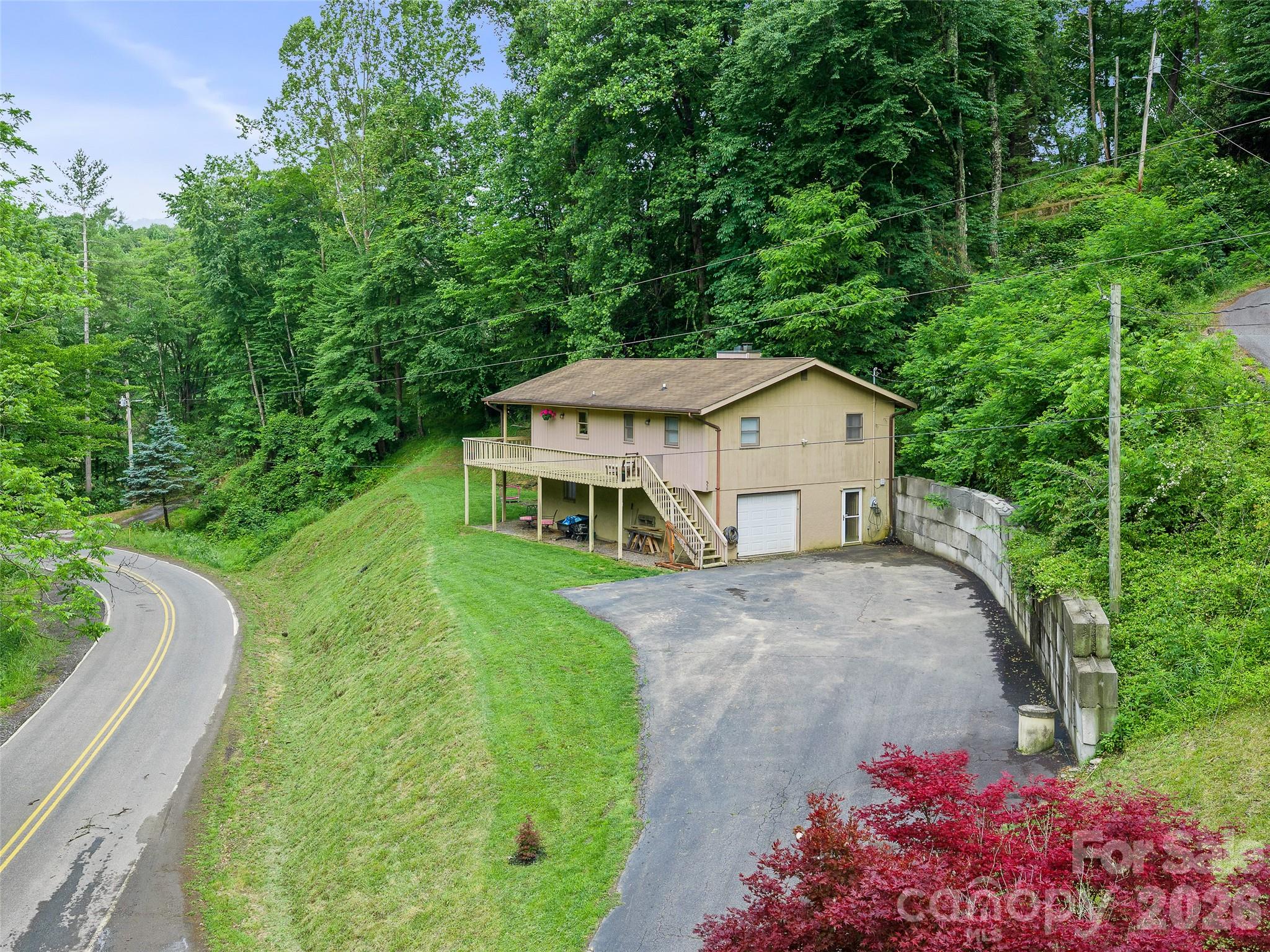 839 Mckinney Road — Burnsville