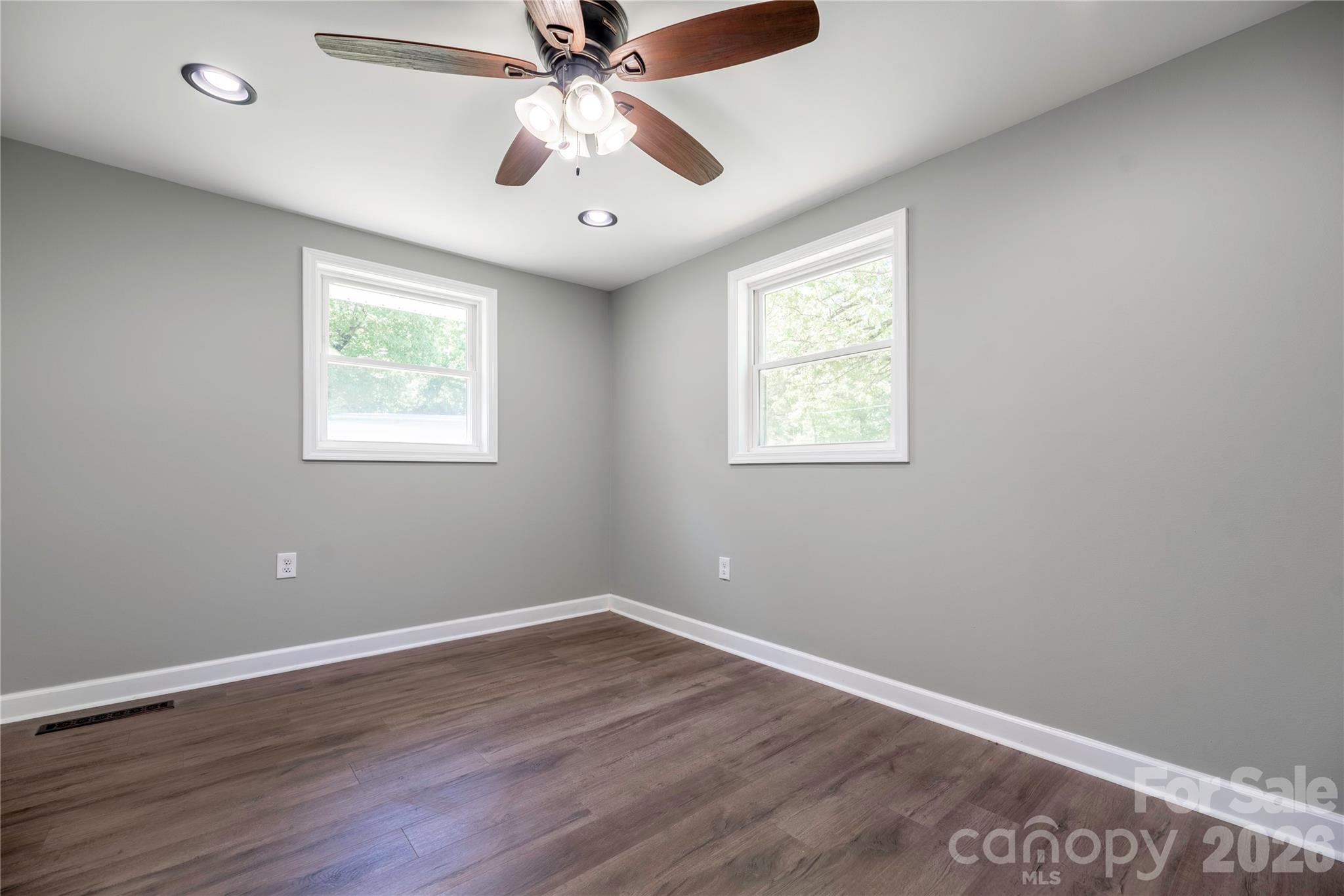 404 Dogwood Lane — Statesville