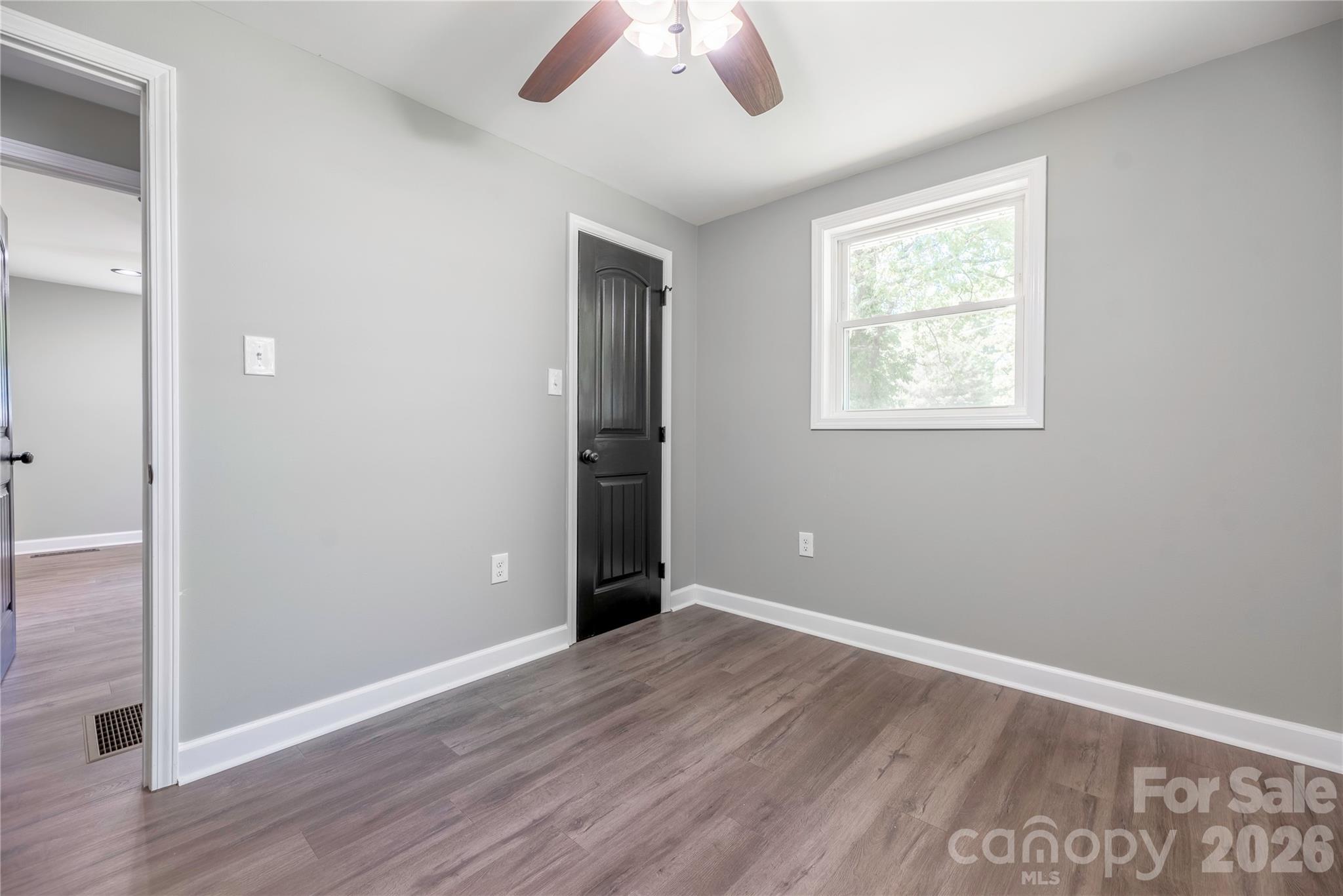 404 Dogwood Lane — Statesville