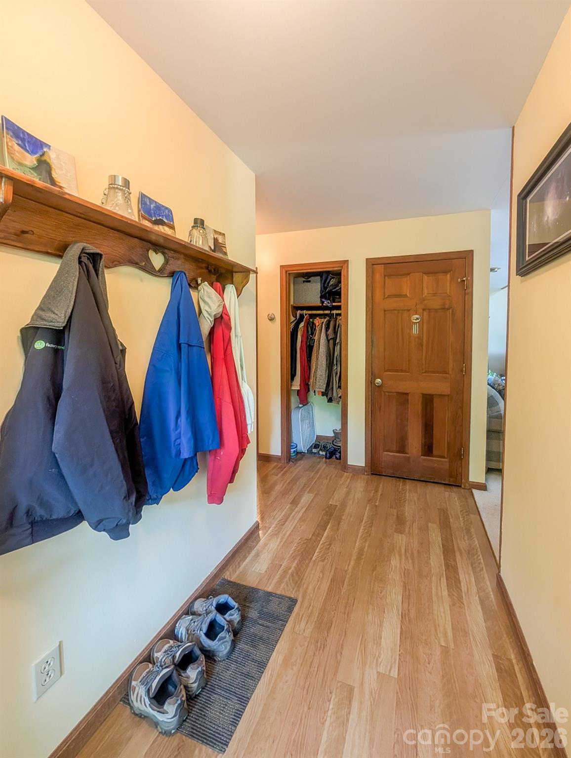 114 Dewberry Lane — Burnsville