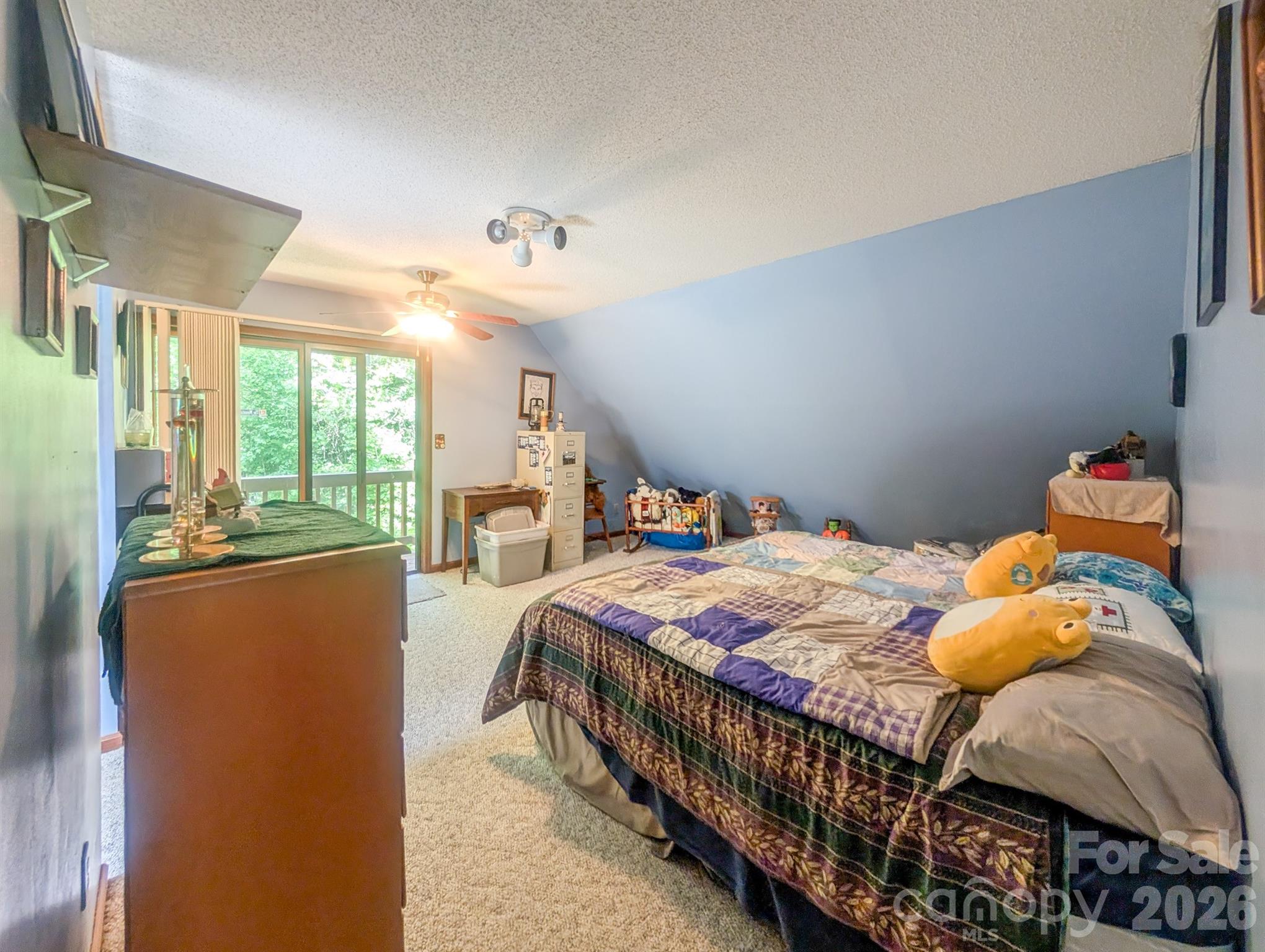 114 Dewberry Lane — Burnsville