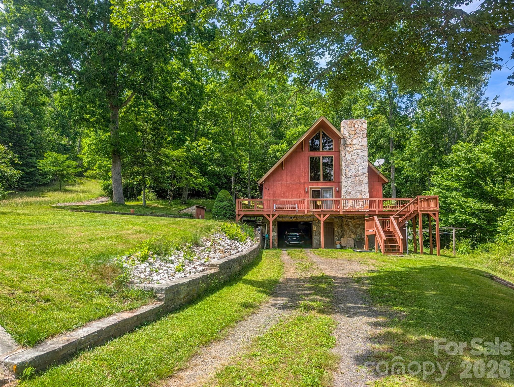 114 Dewberry Lane — Burnsville