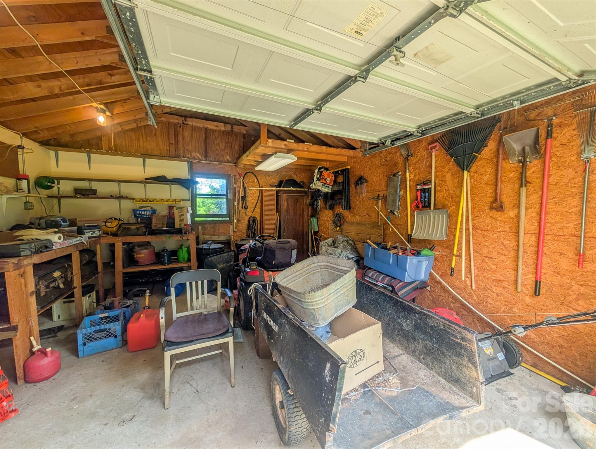 114 Dewberry Lane — Burnsville