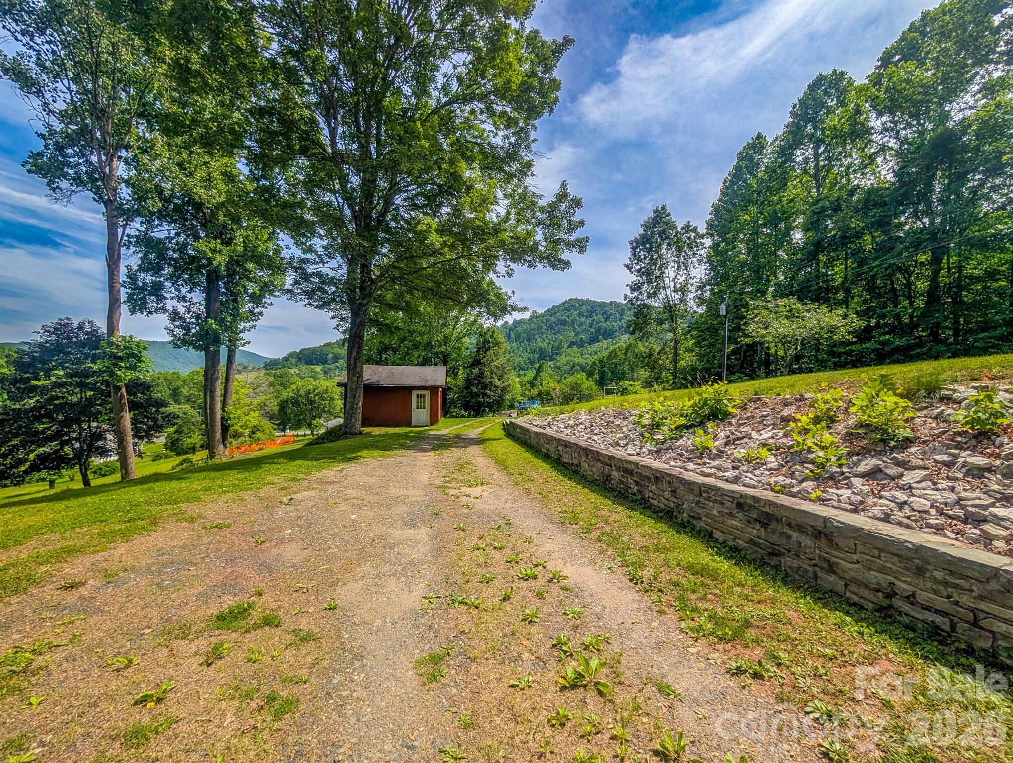 114 Dewberry Lane — Burnsville