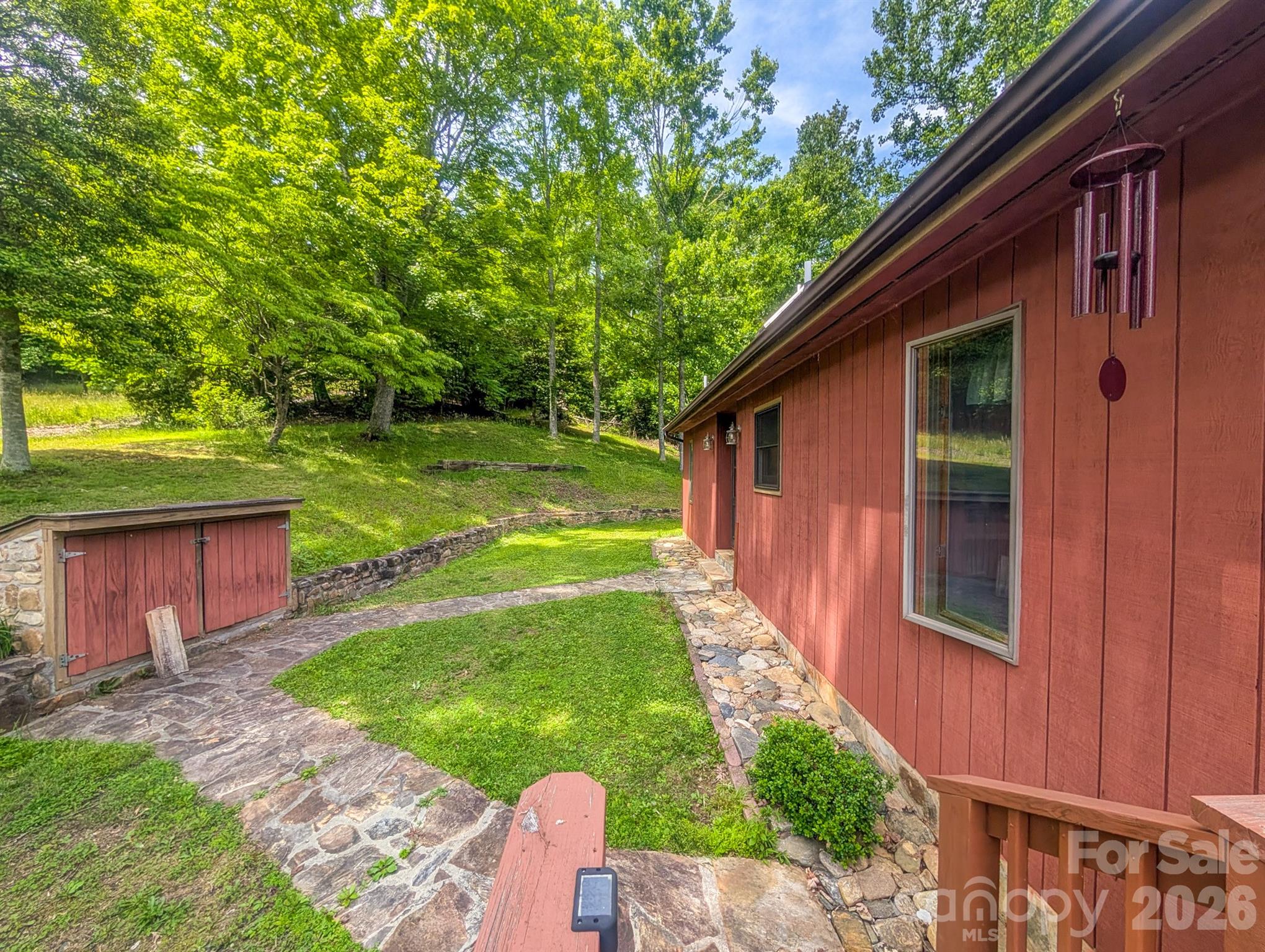 114 Dewberry Lane — Burnsville