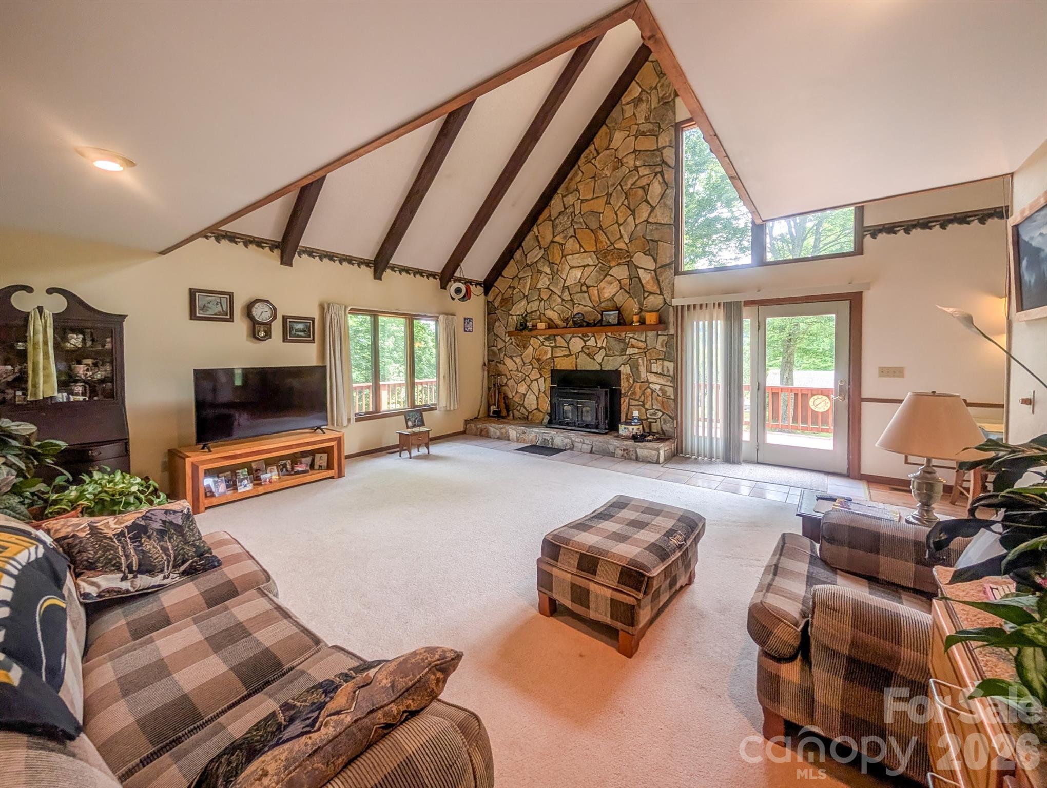 114 Dewberry Lane — Burnsville