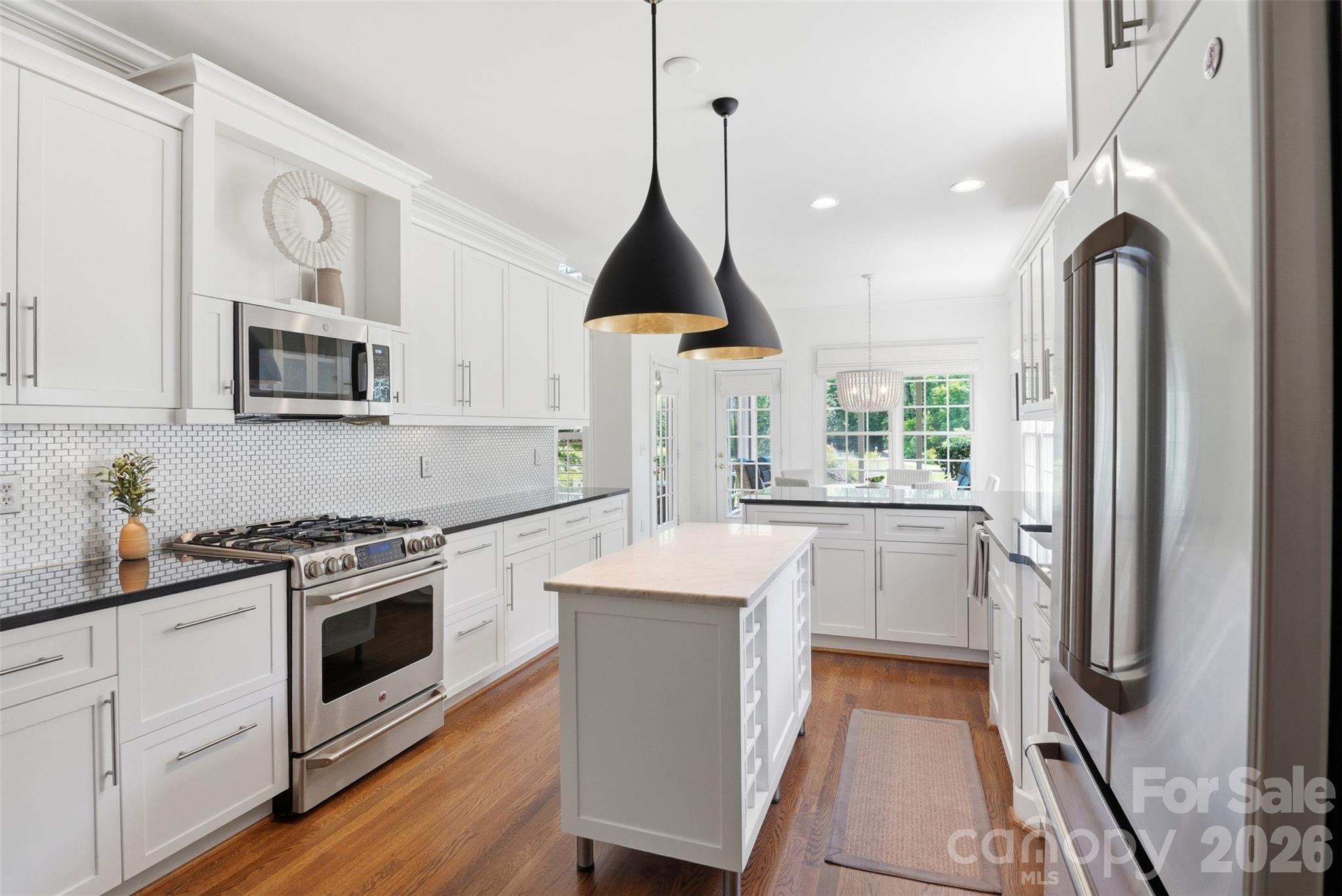 7841 Compton Court — Charlotte
