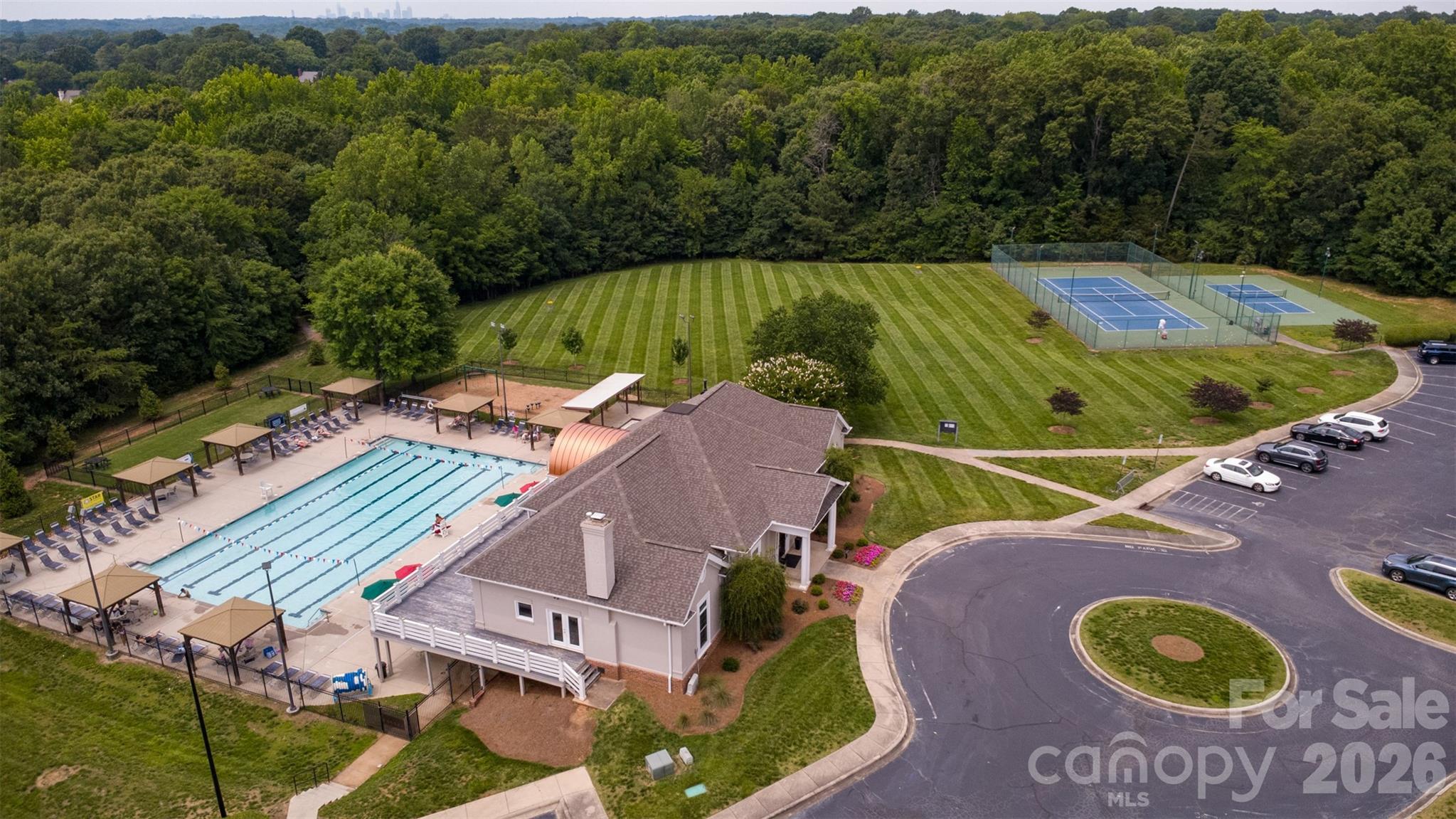 7841 Compton Court — Charlotte