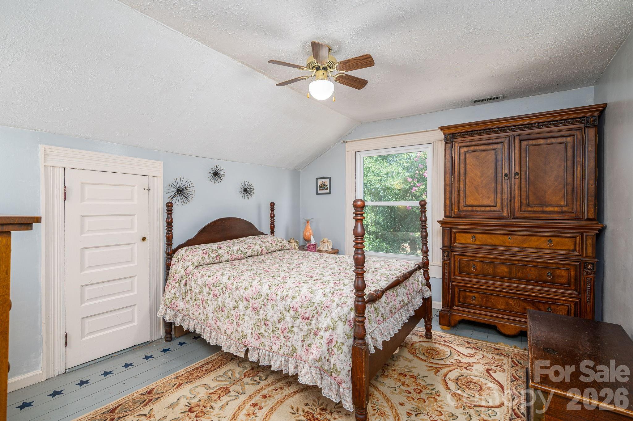 601 Forney Avenue — Lincolnton
