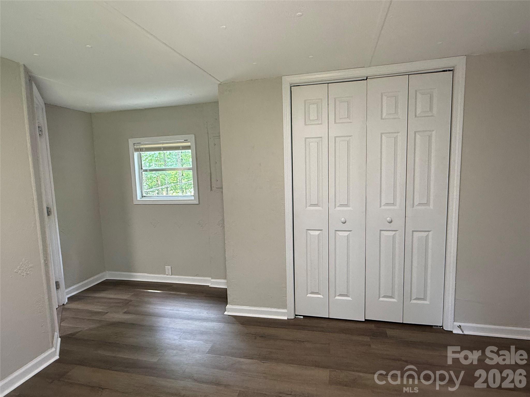 1140 Love Valley Road — Clover