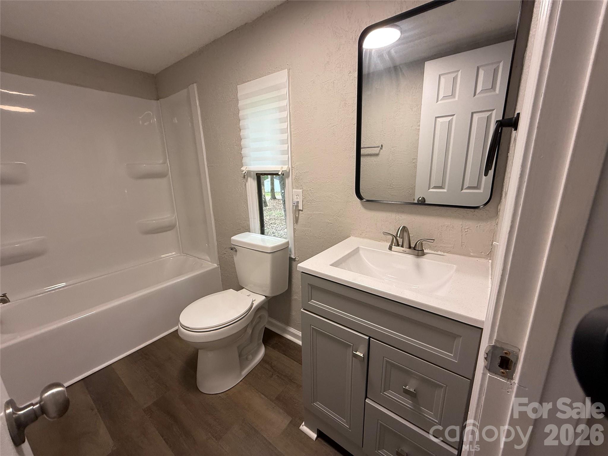 1140 Love Valley Road — Clover