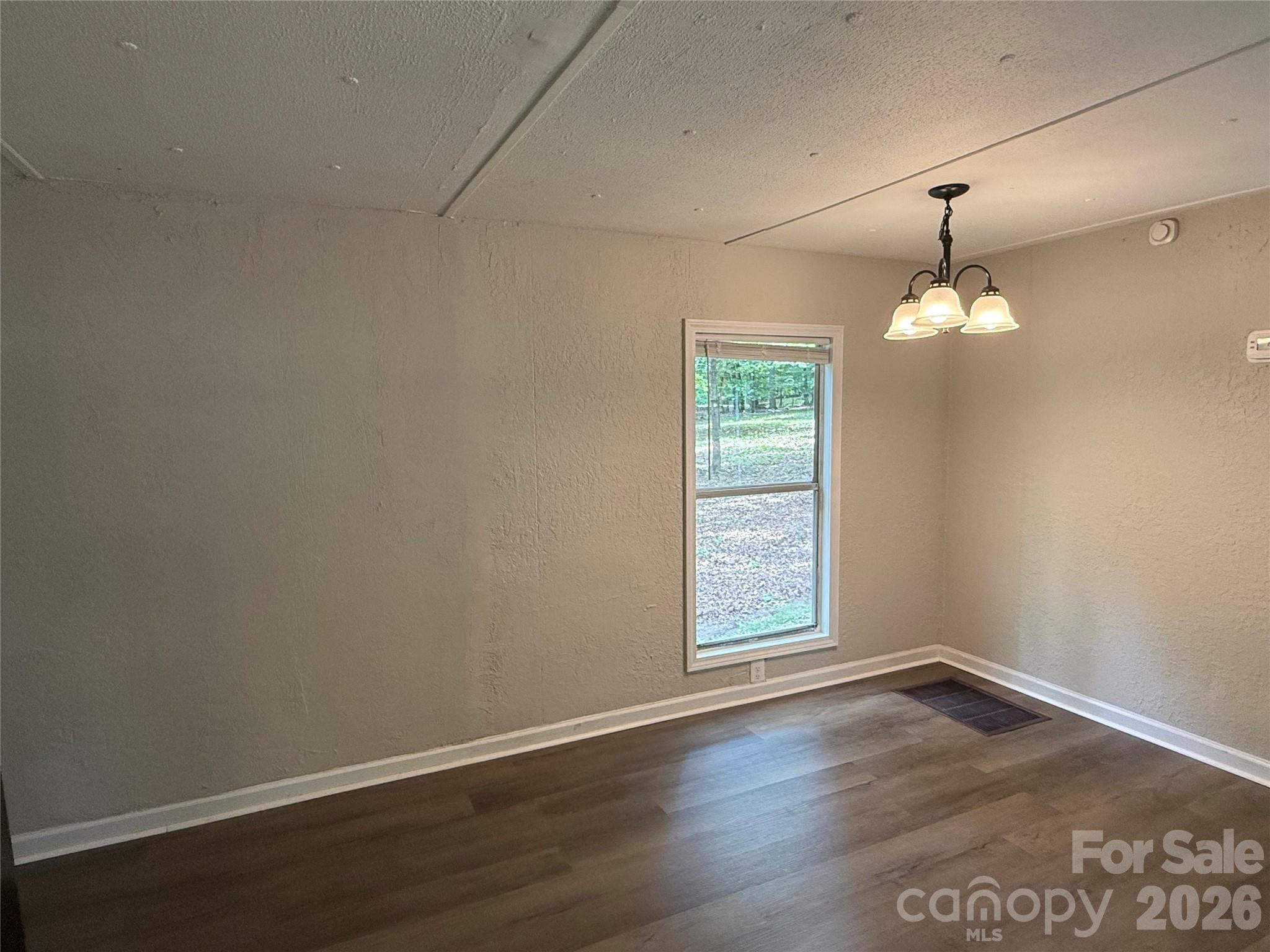 1140 Love Valley Road — Clover