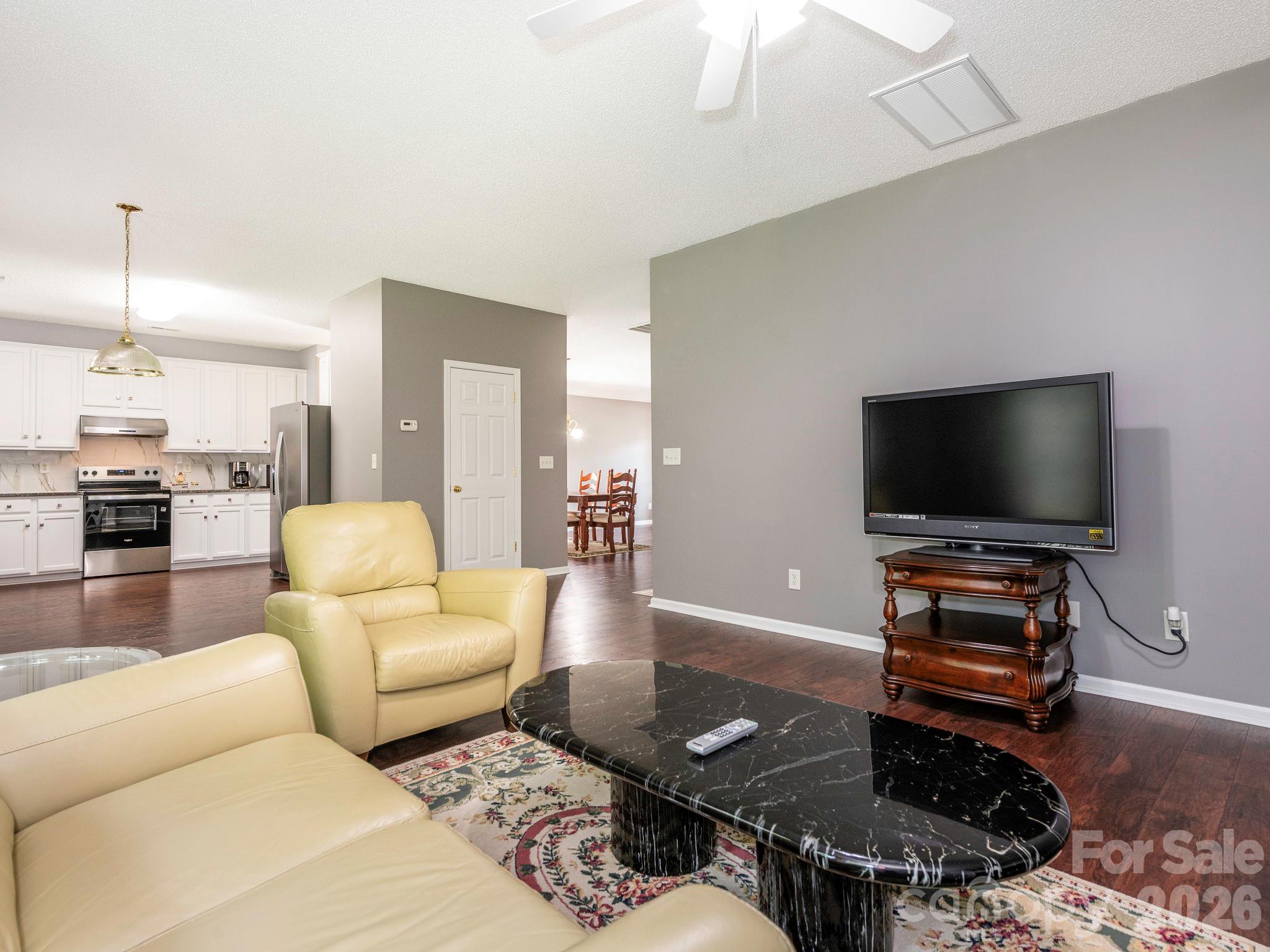 3926 Cameron Creek Drive — Matthews