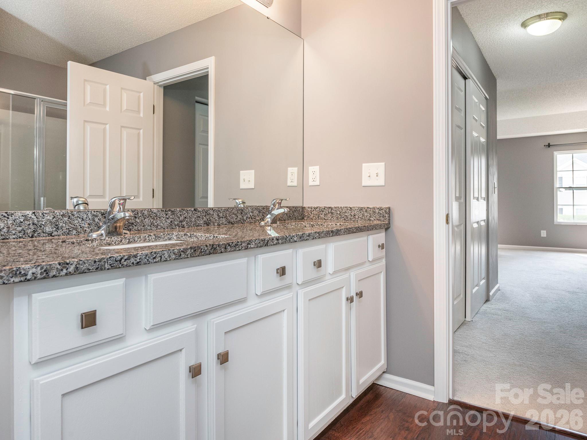 3926 Cameron Creek Drive — Matthews
