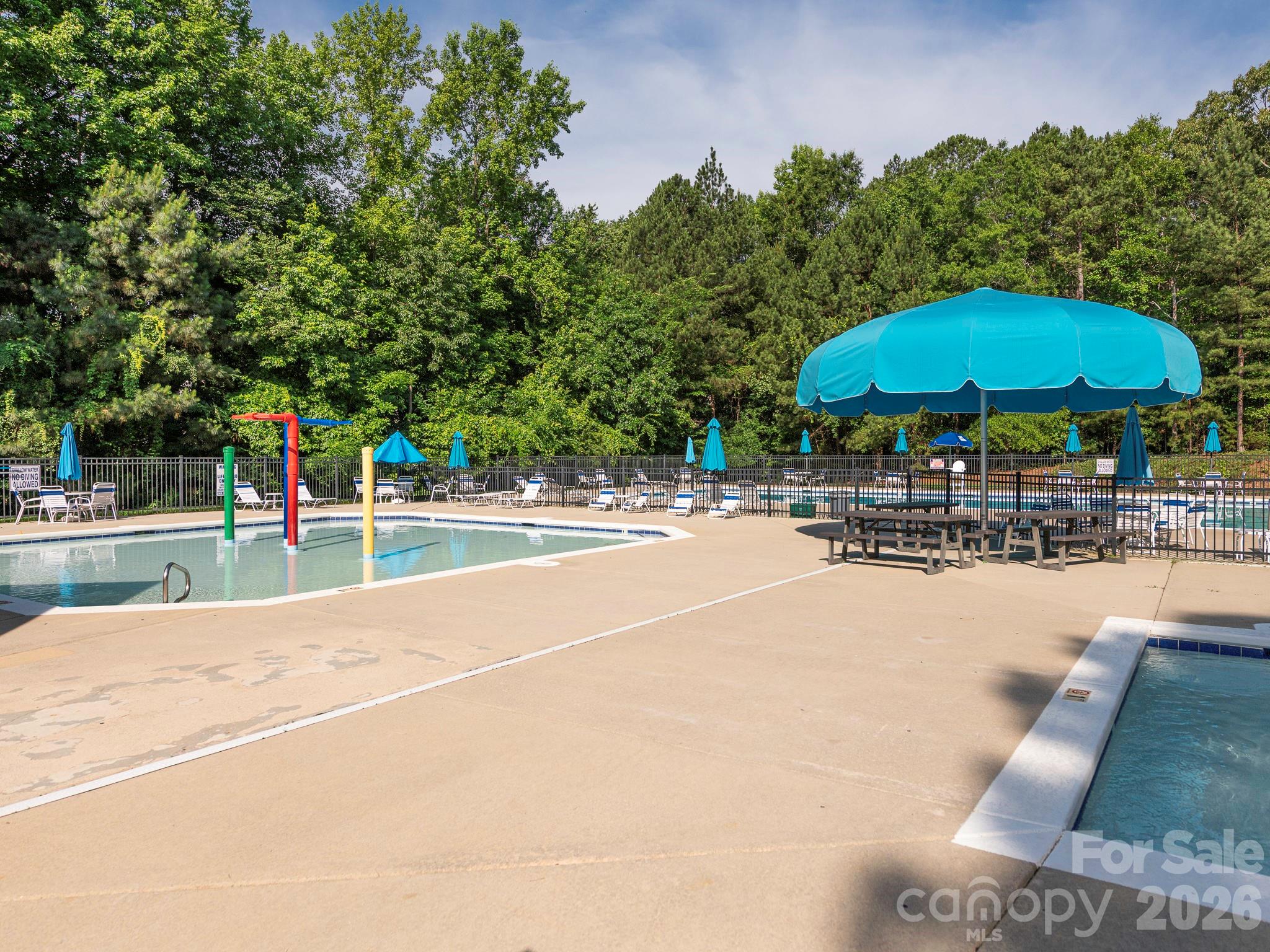 3926 Cameron Creek Drive — Matthews