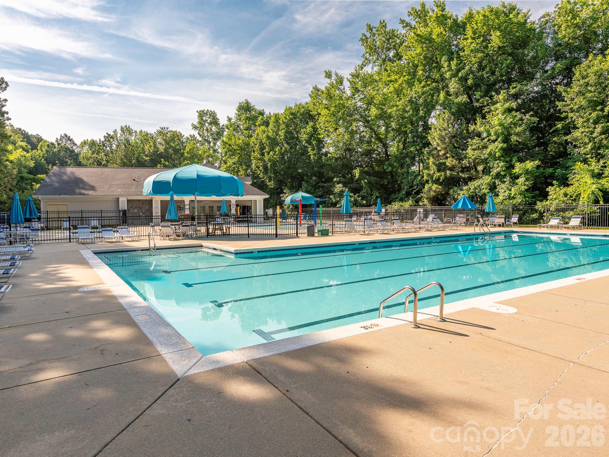 3926 Cameron Creek Drive — Matthews