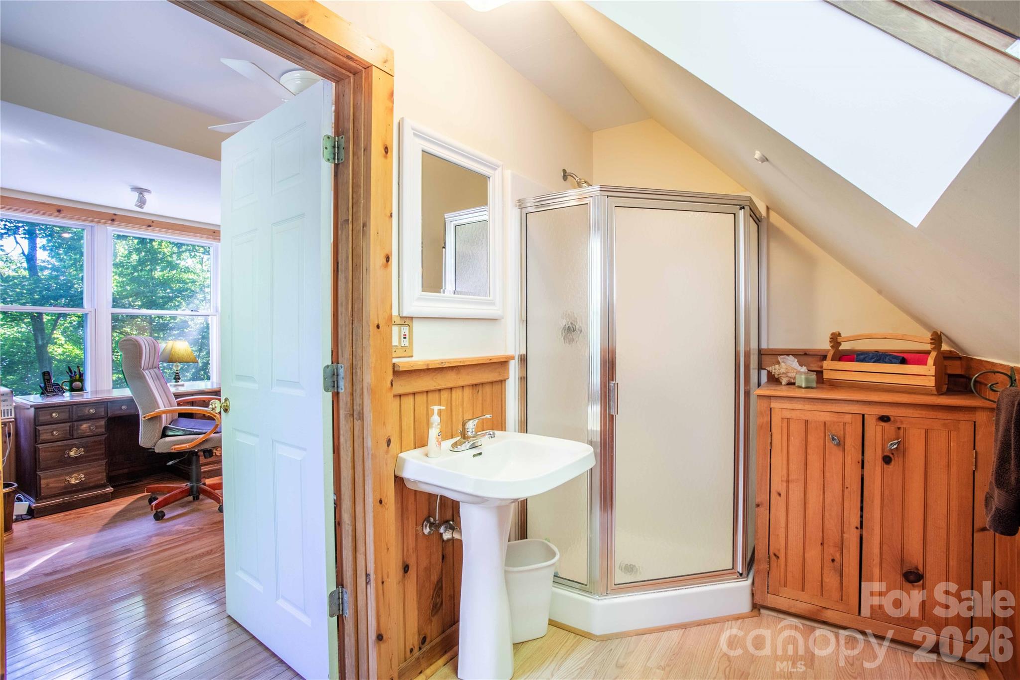 22 Great Aspen Way — Black Mountain