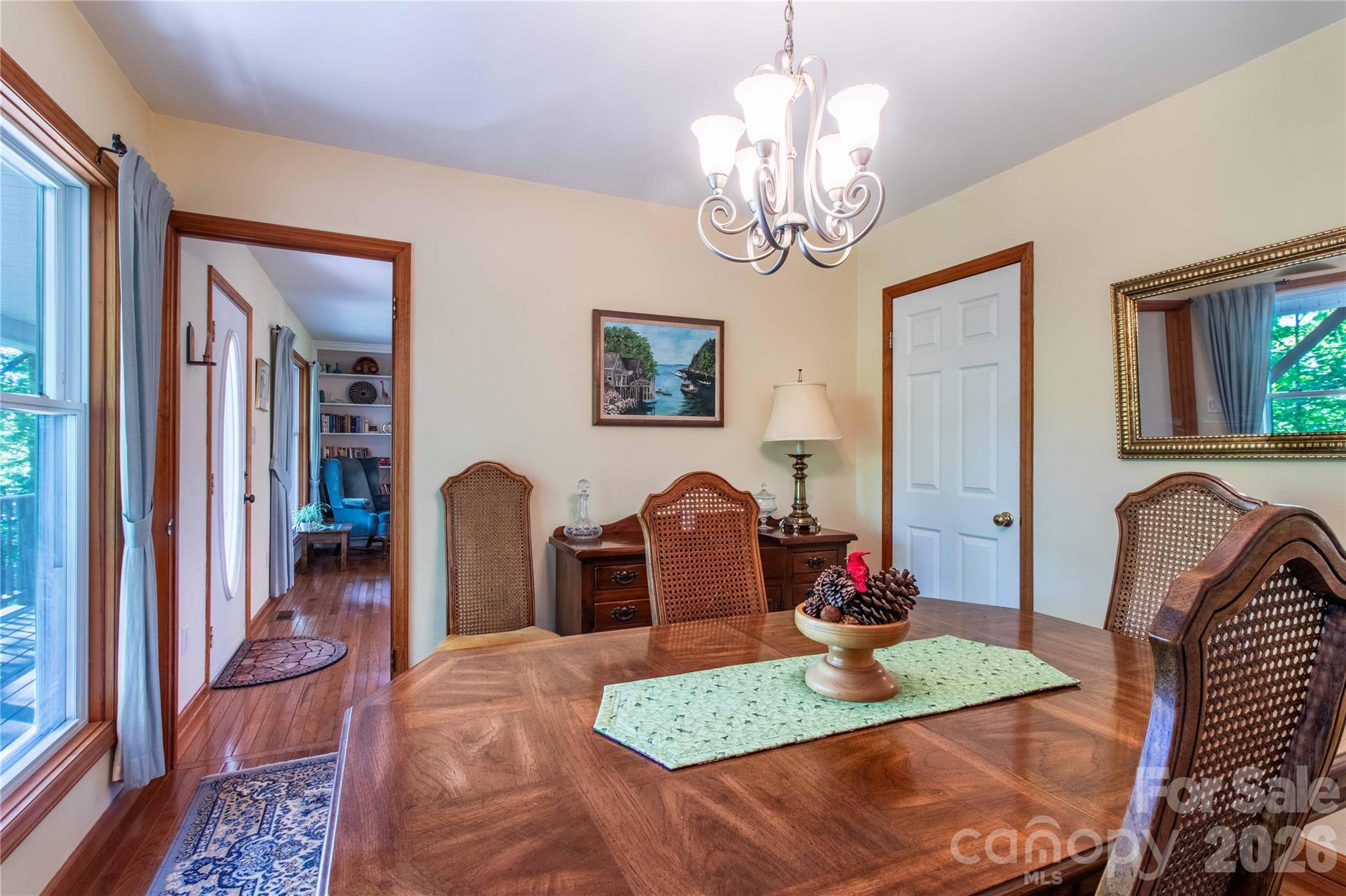 22 Great Aspen Way — Black Mountain