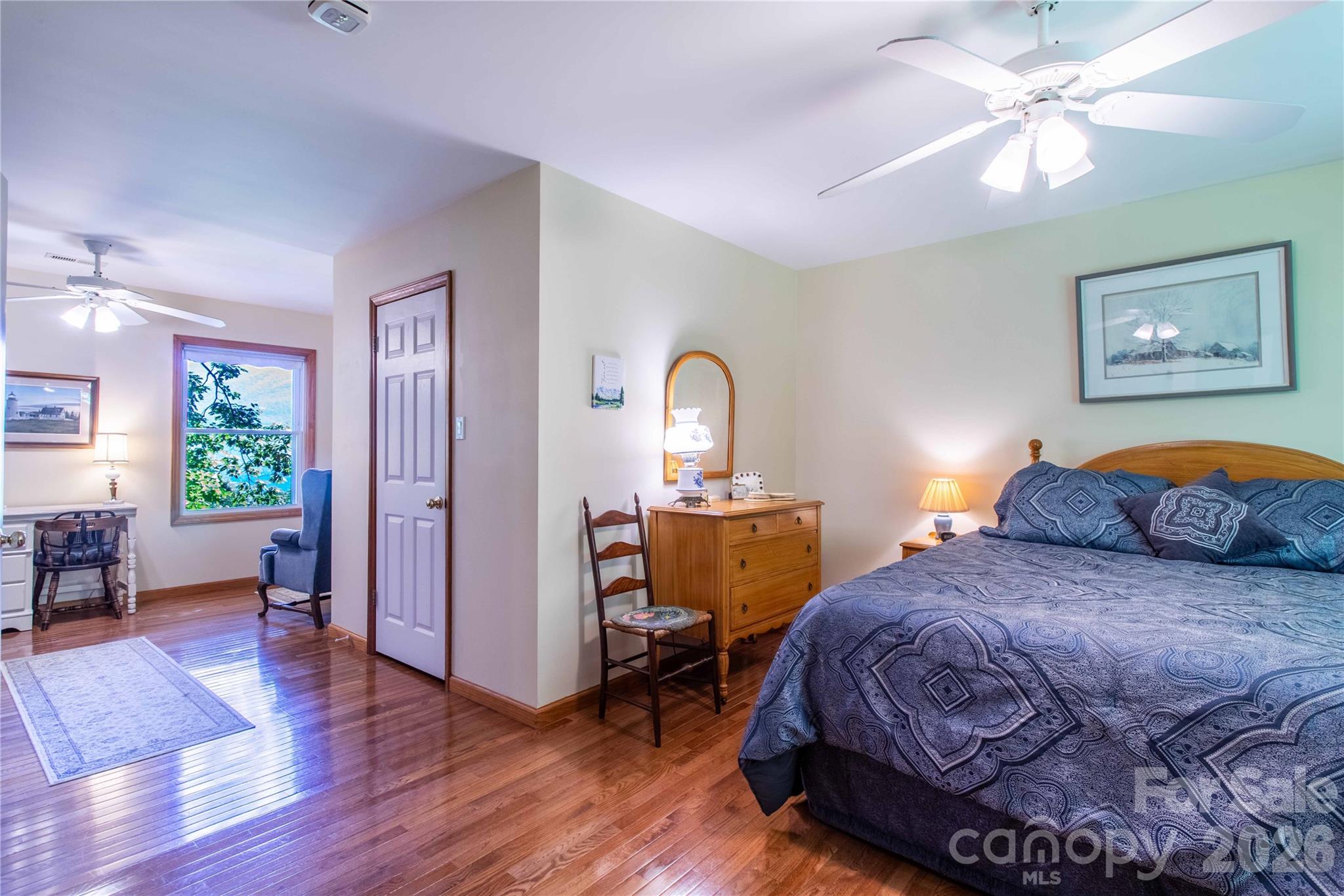 22 Great Aspen Way — Black Mountain