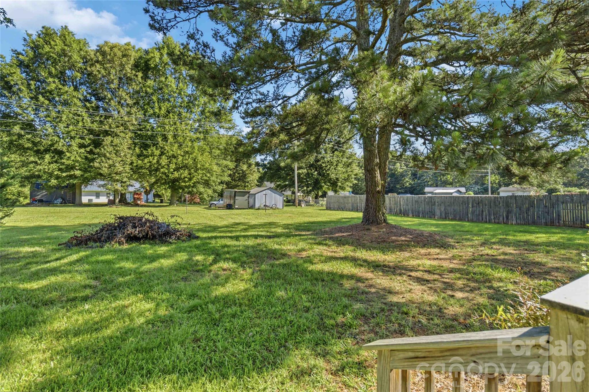 408 W Sandy Ridge Road — Monroe
