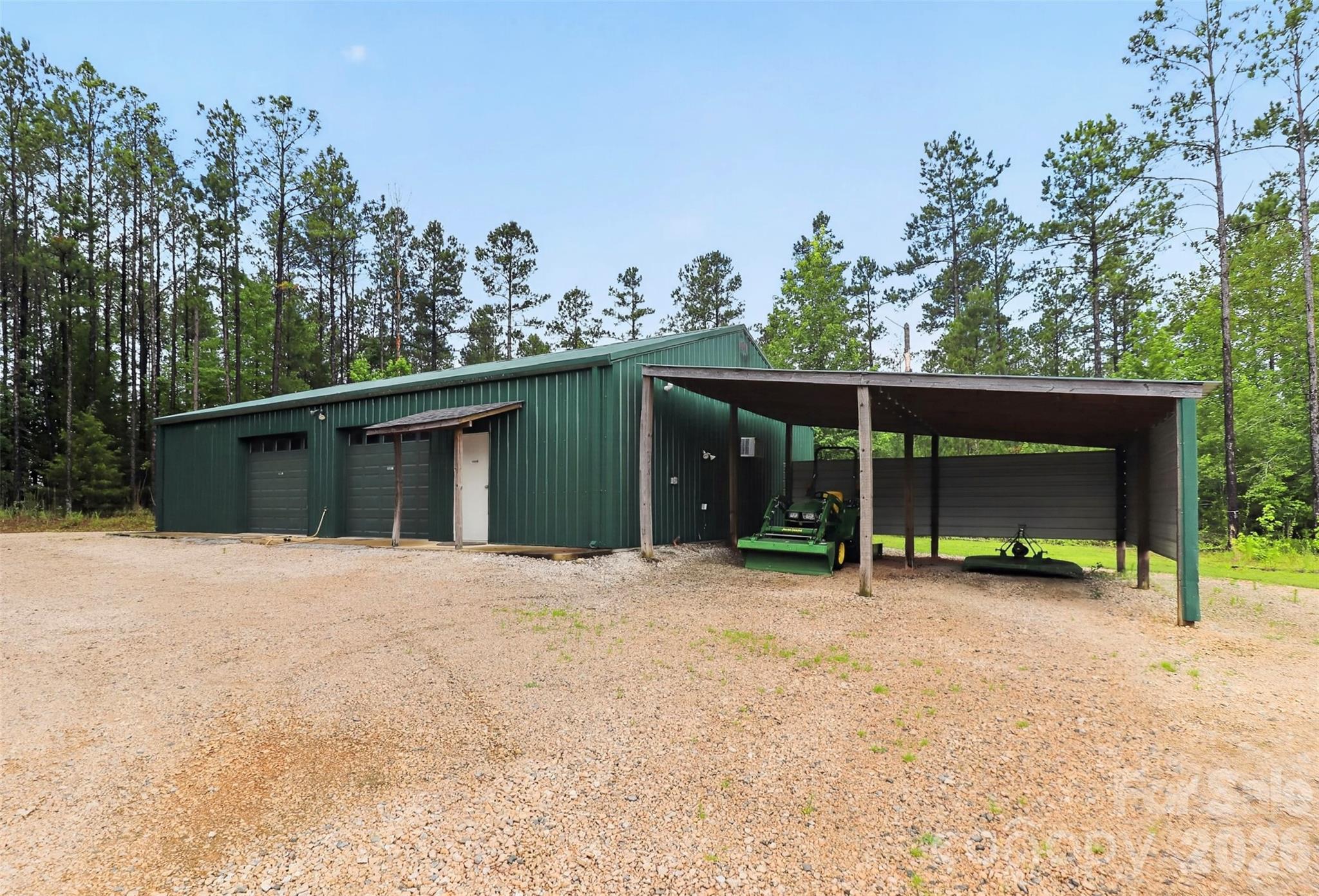2374 Brooks Road — Chester