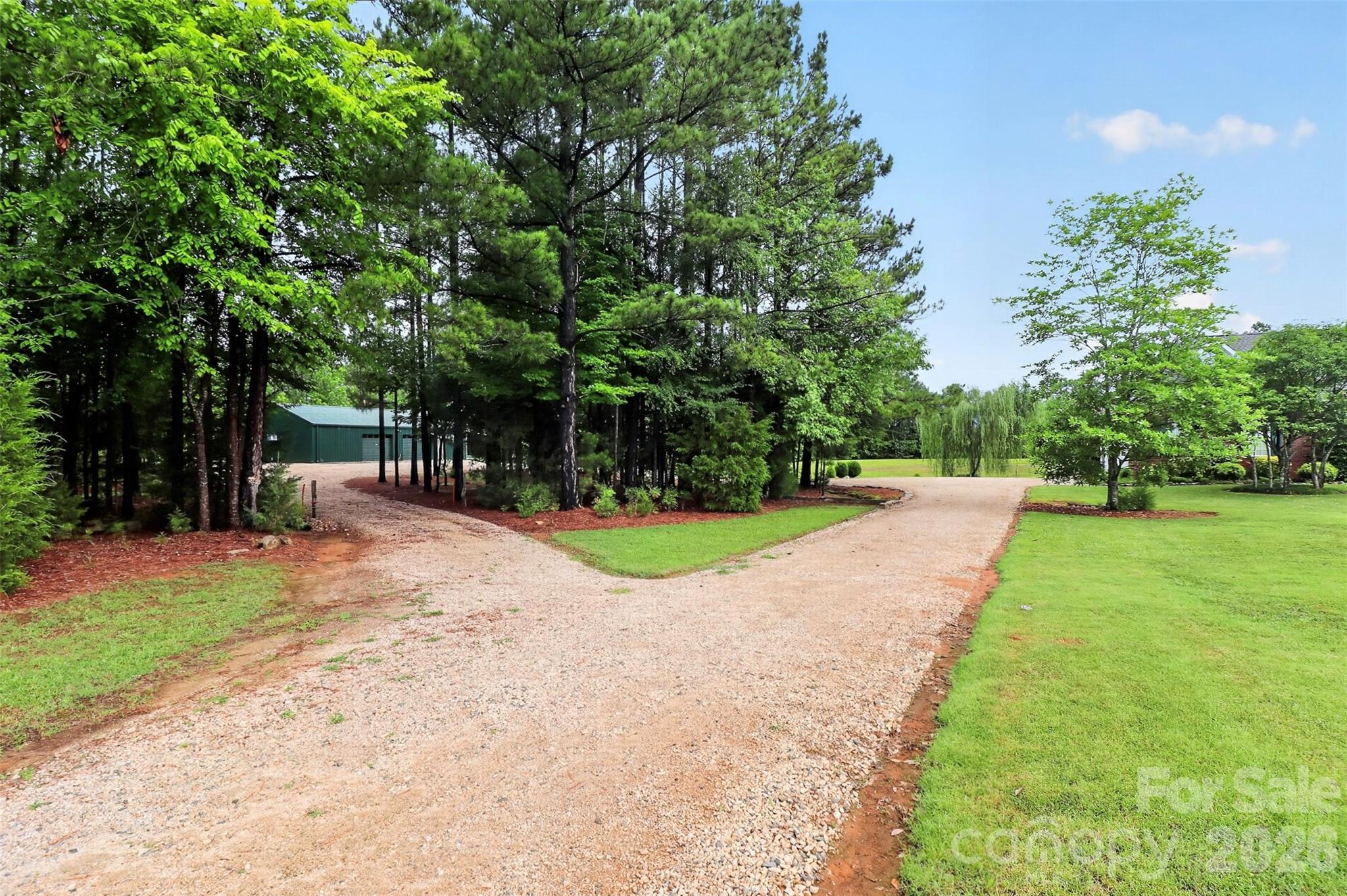 2374 Brooks Road — Chester