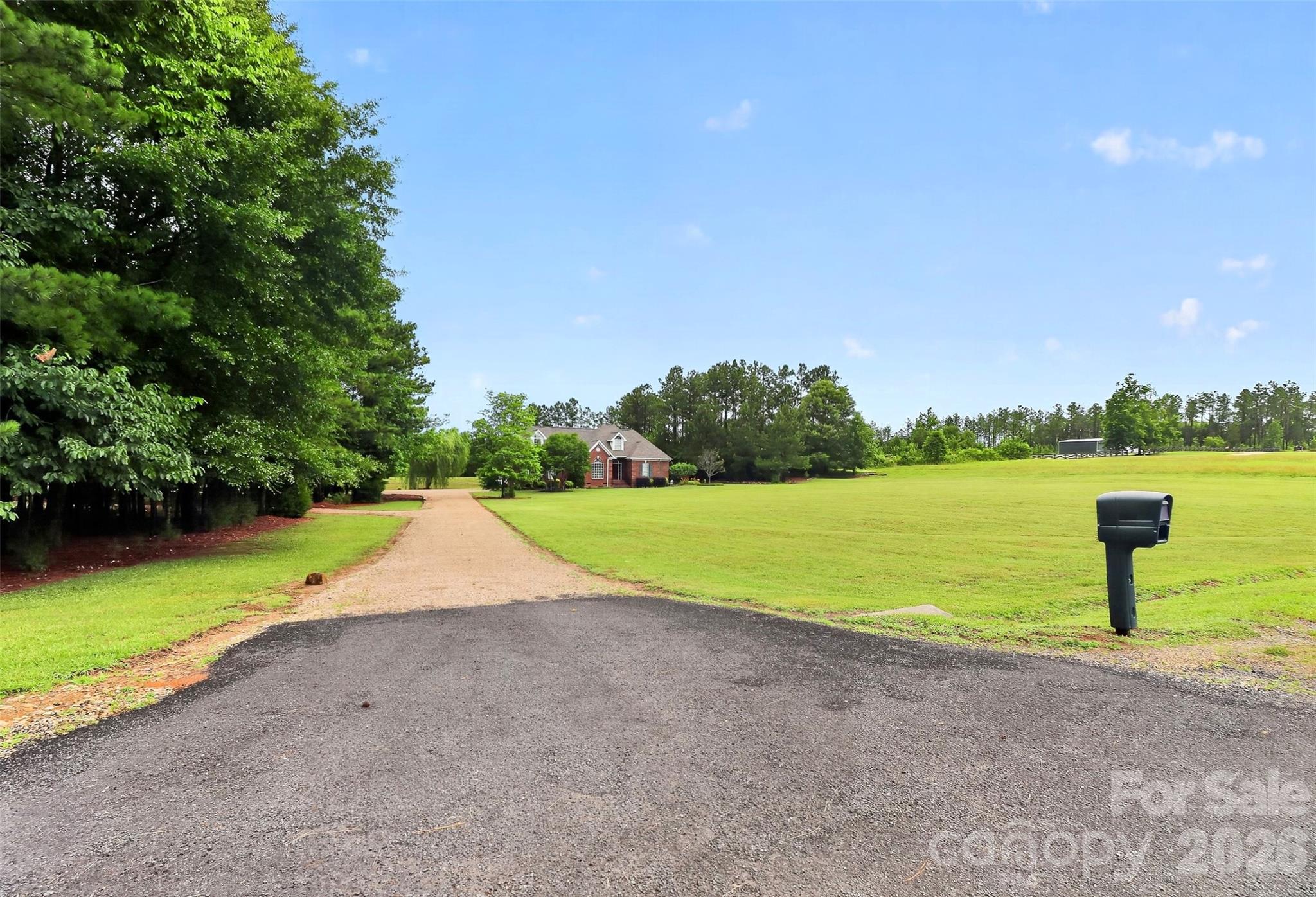 2374 Brooks Road — Chester