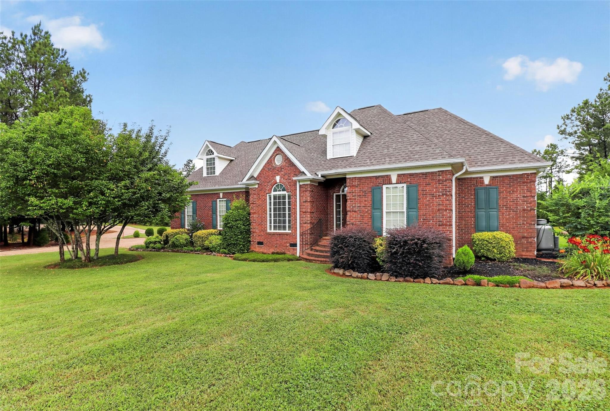 2374 Brooks Road — Chester