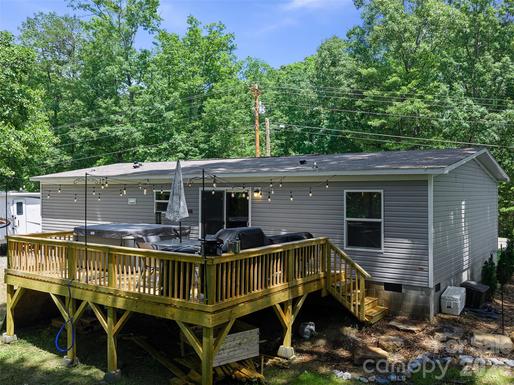 151 Mourning Dove Drive — Marion