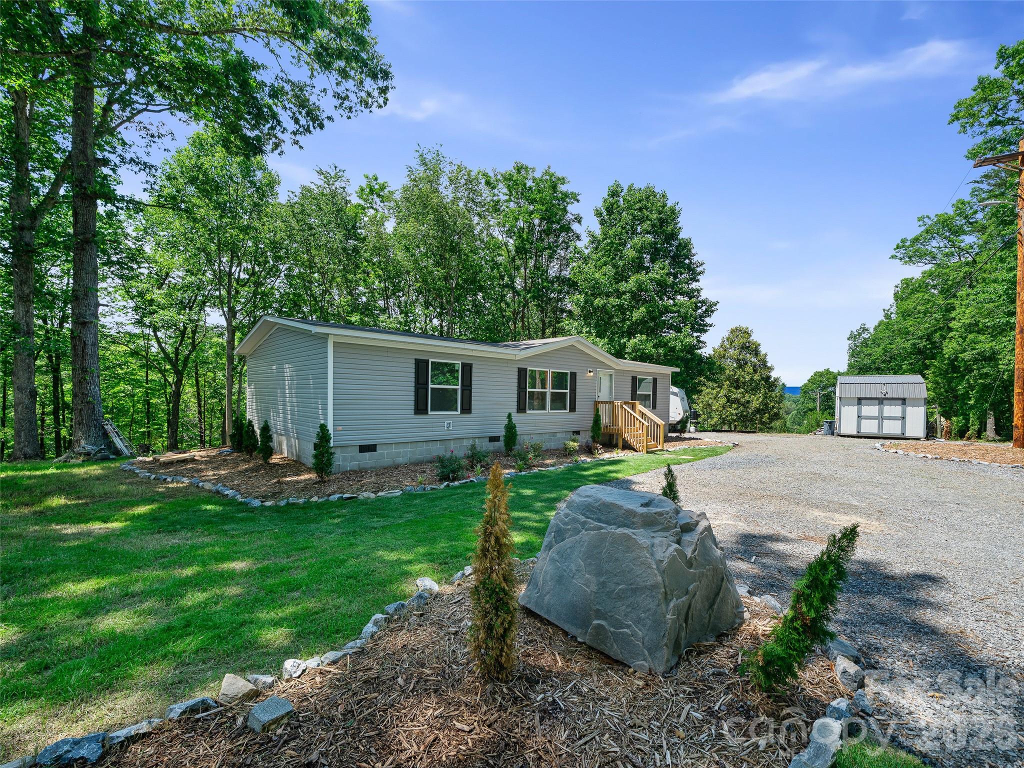 151 Mourning Dove Drive — Marion