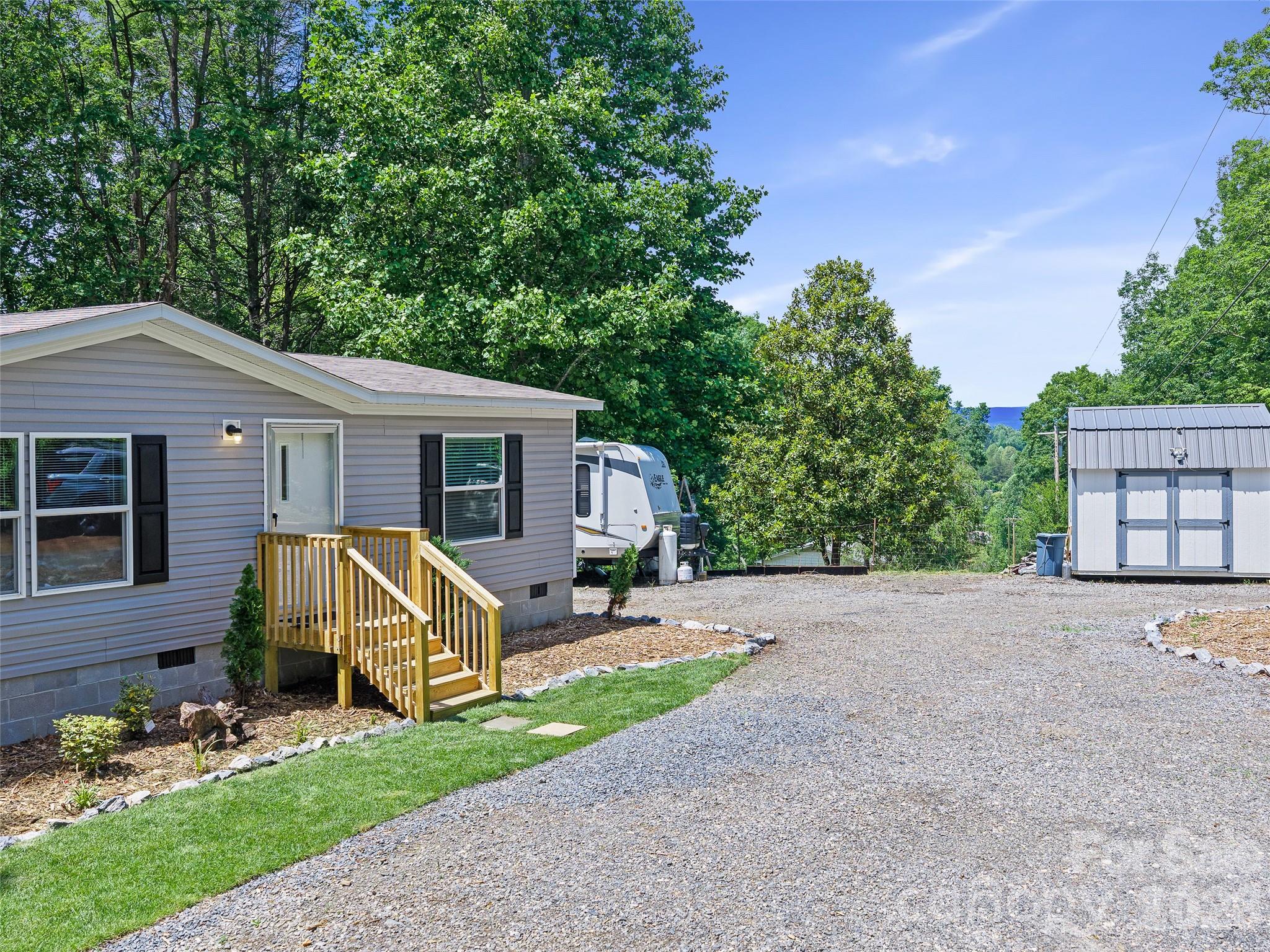 151 Mourning Dove Drive — Marion