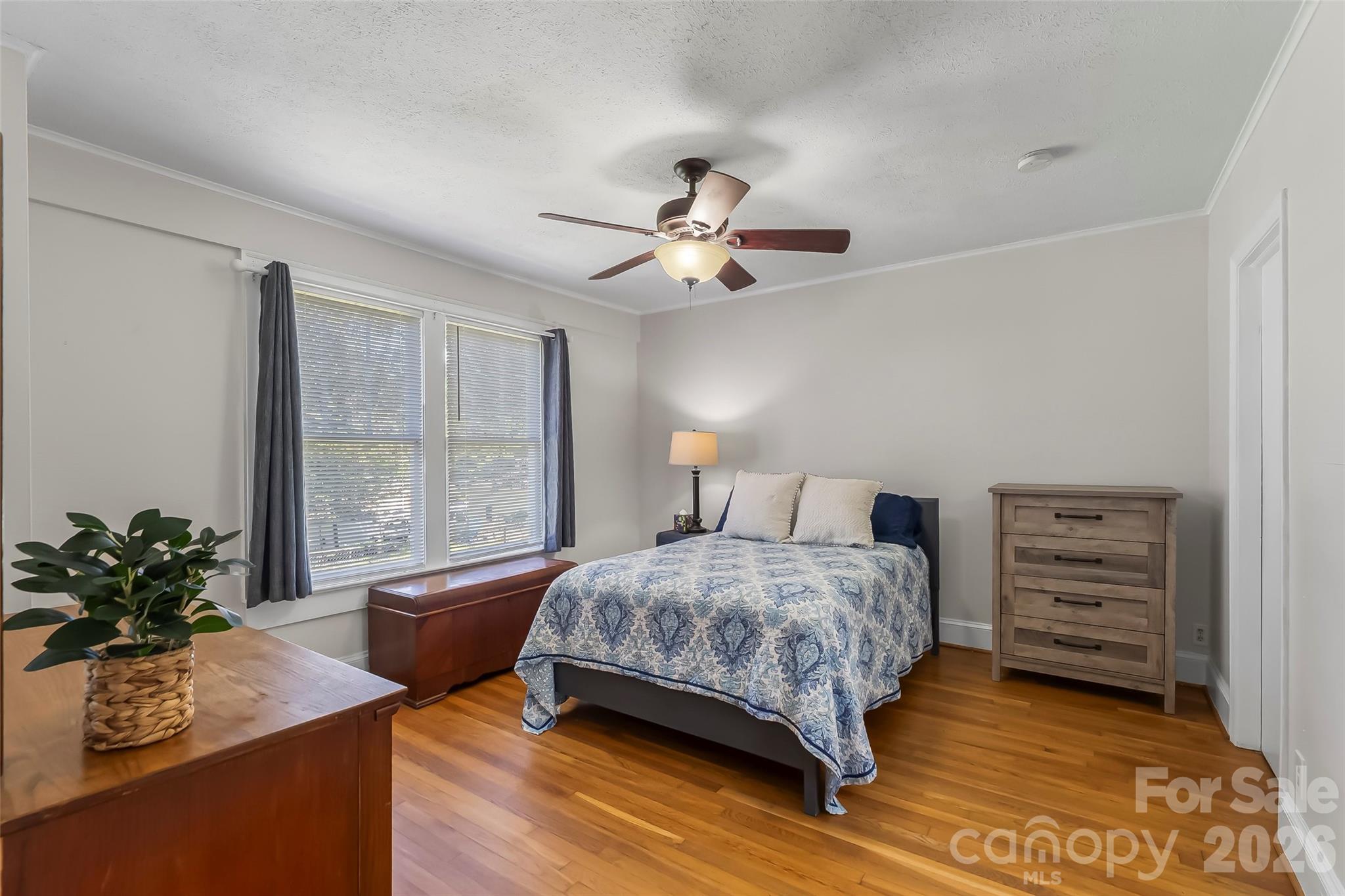 101 Falls Street — Morganton