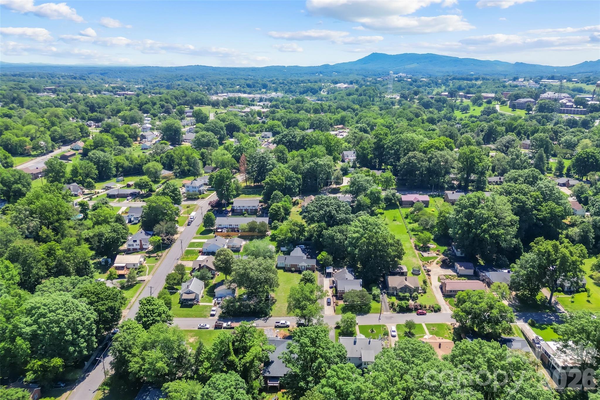 101 Falls Street — Morganton