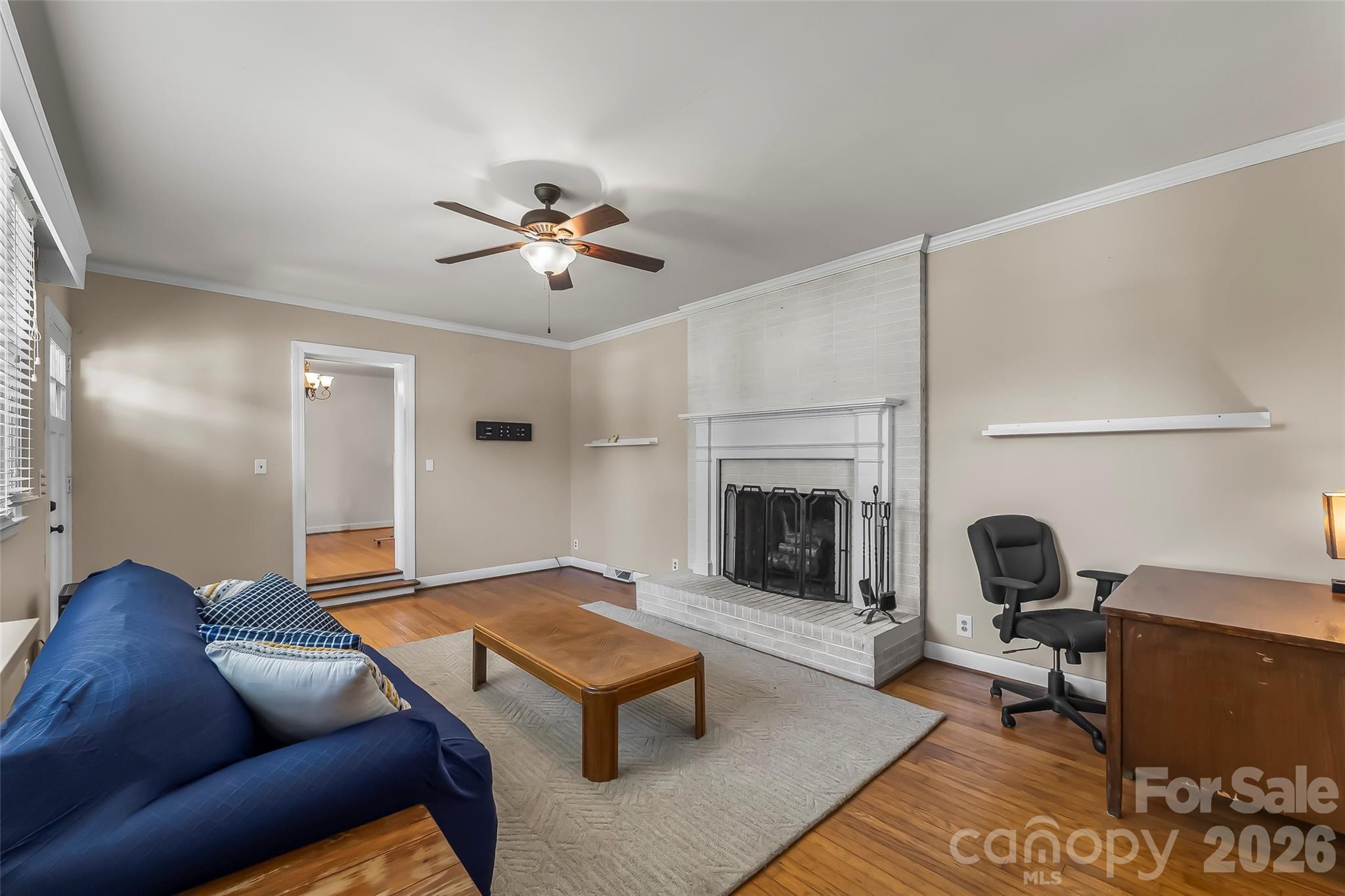 101 Falls Street — Morganton