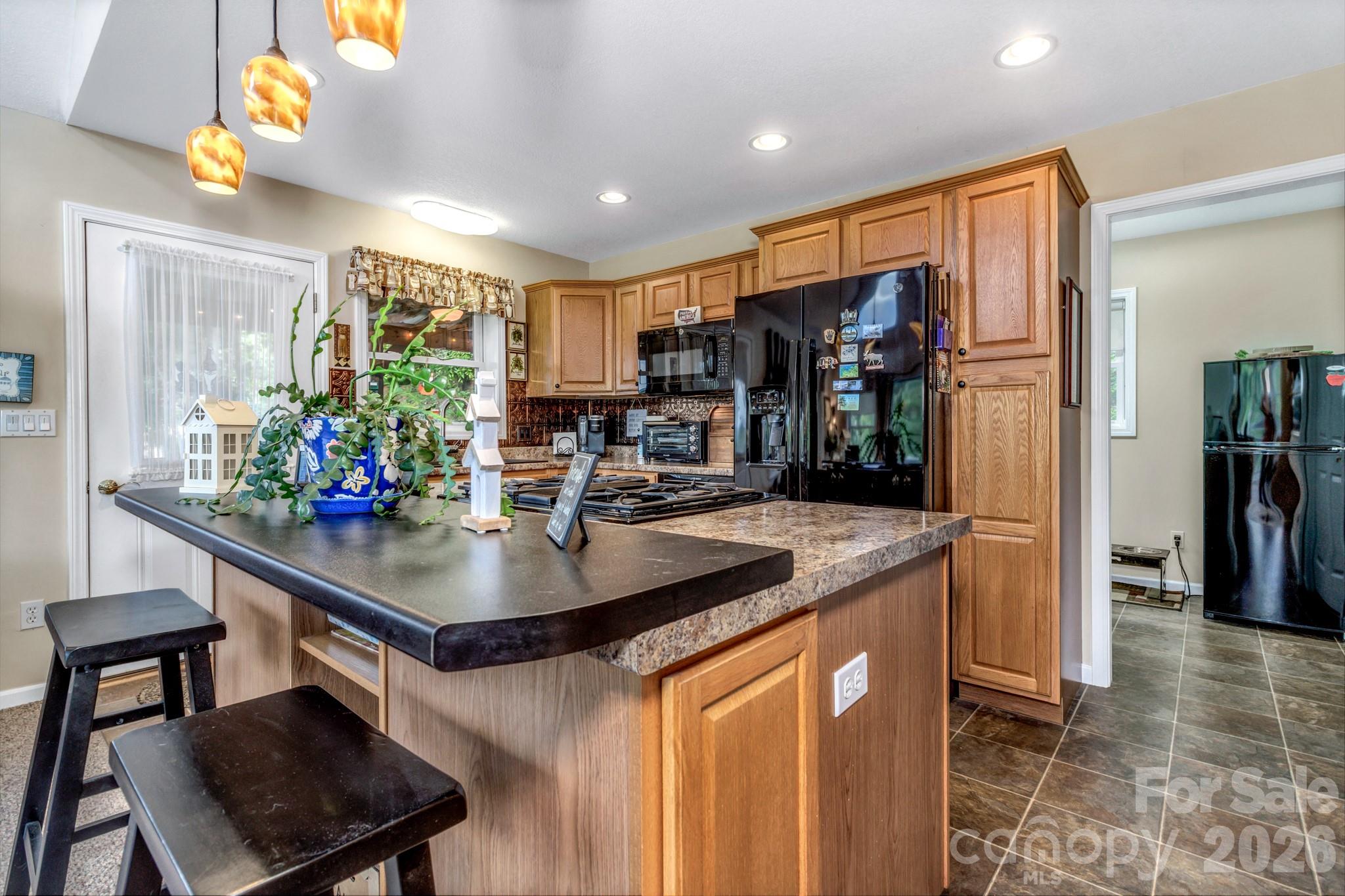 305 Majestic Mountain Drive — Burnsville