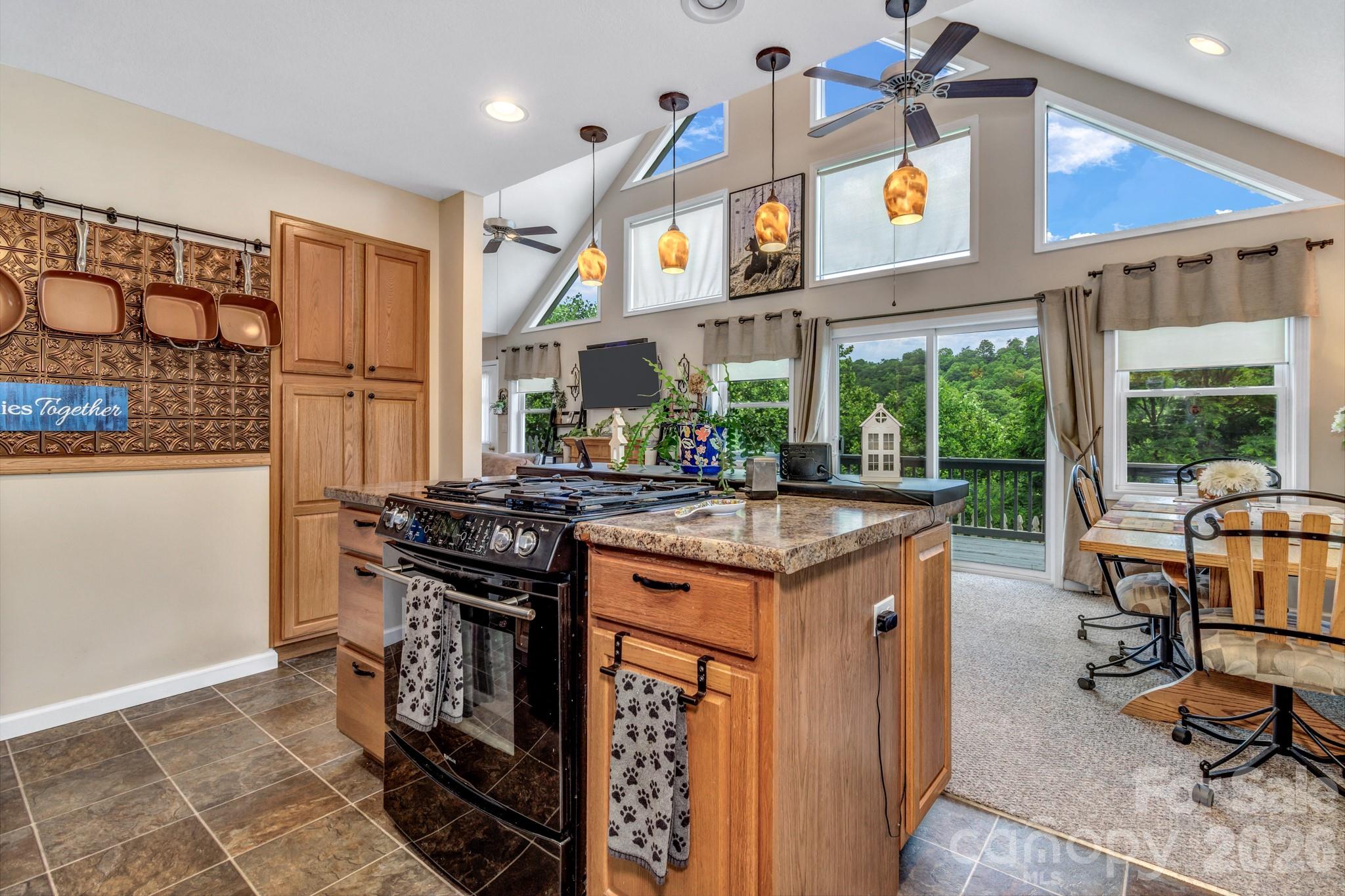 305 Majestic Mountain Drive — Burnsville