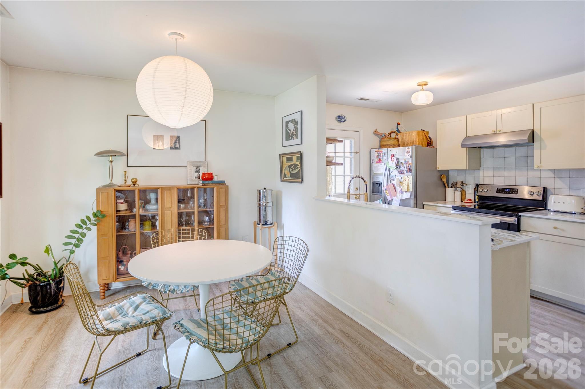 122 Crowell Drive NW — Concord