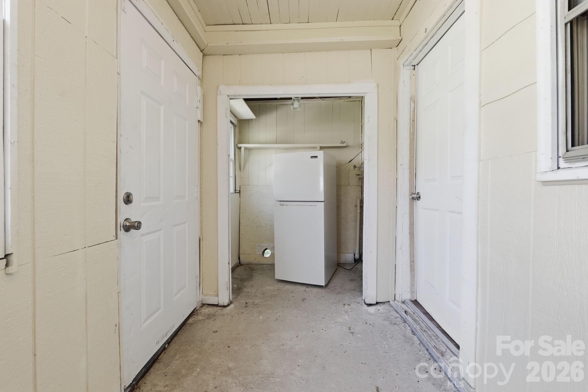 1208 E Arch Street — Lancaster