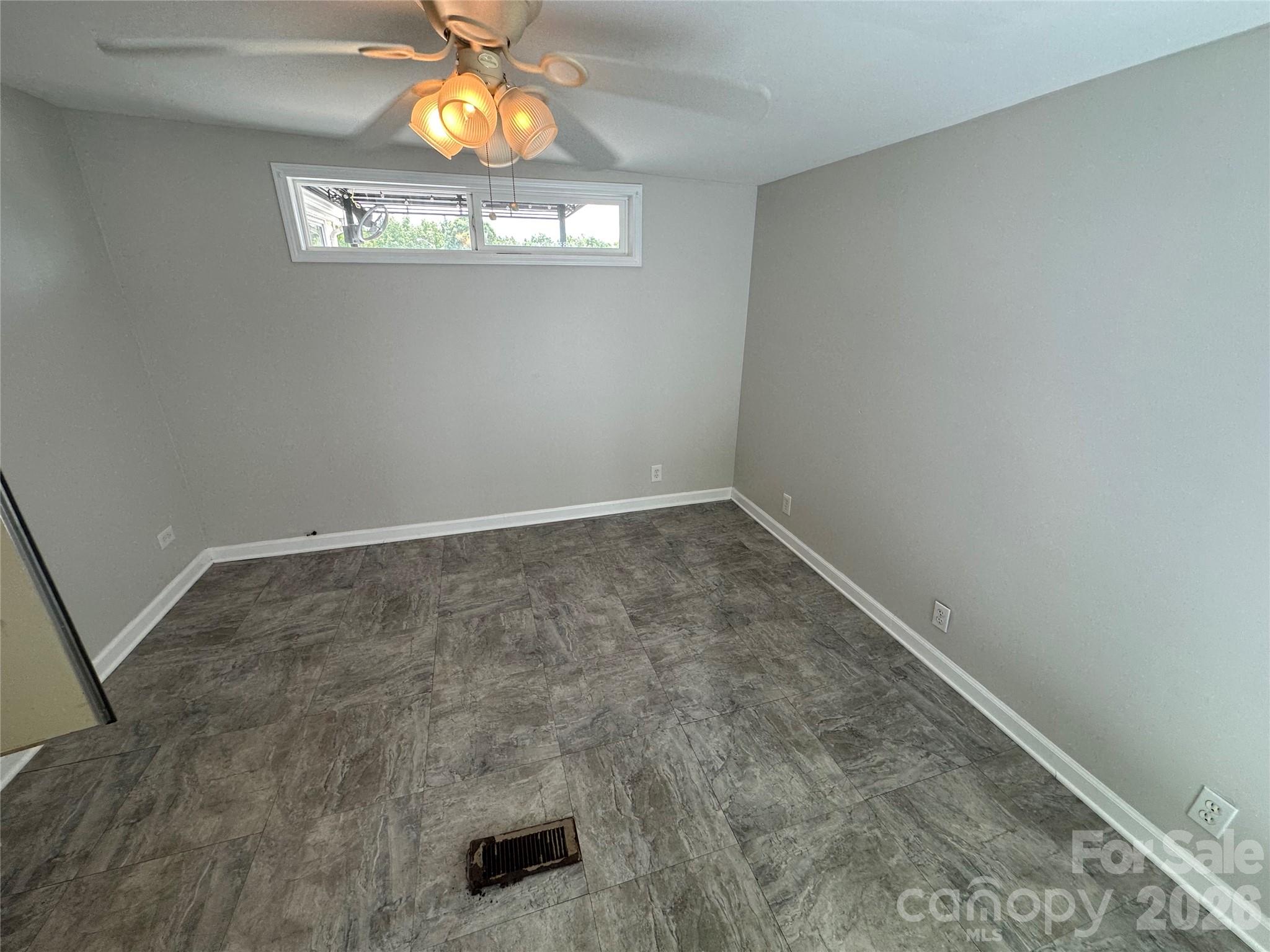 115 Badin View Road — New London