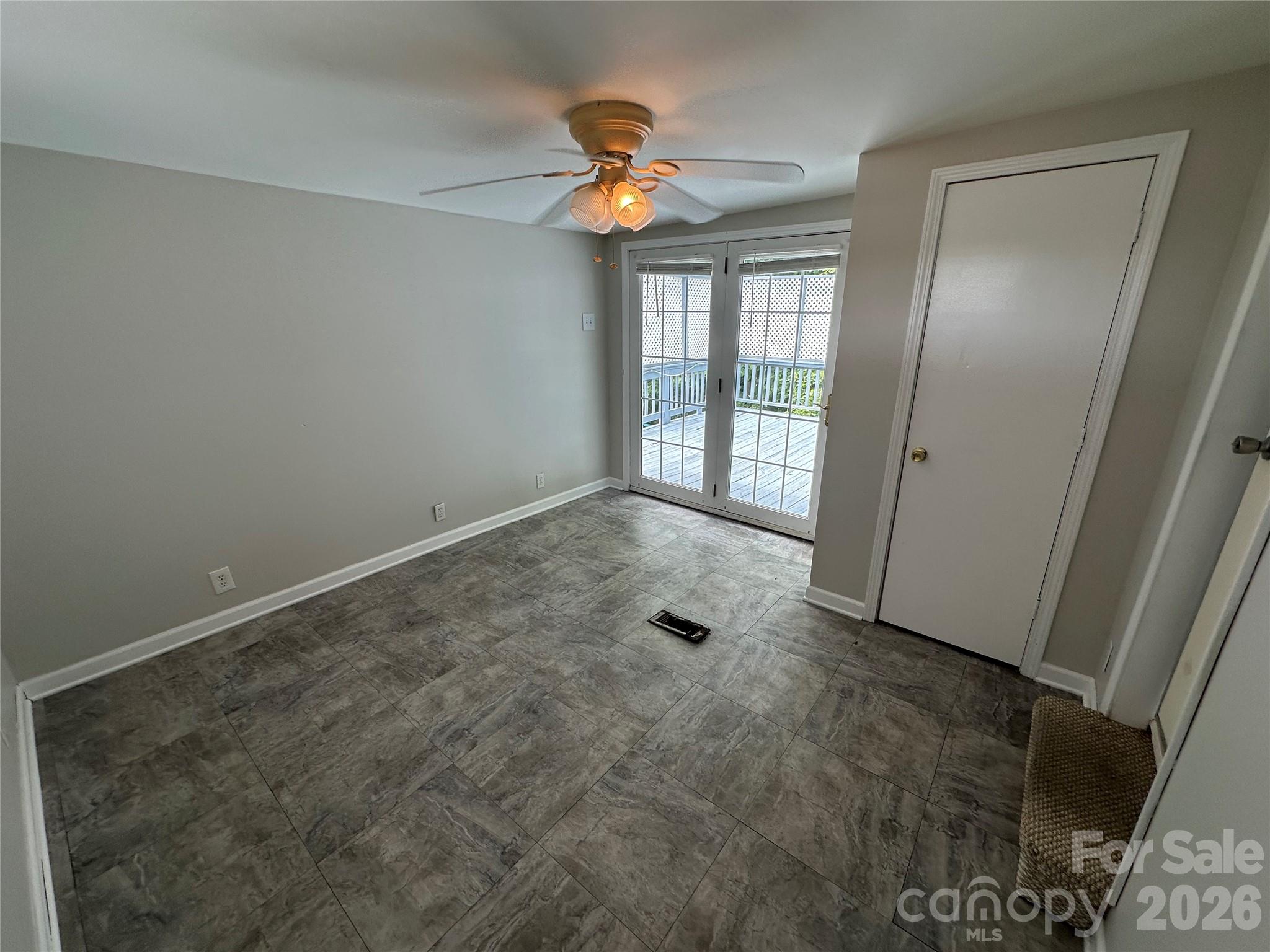 115 Badin View Road — New London