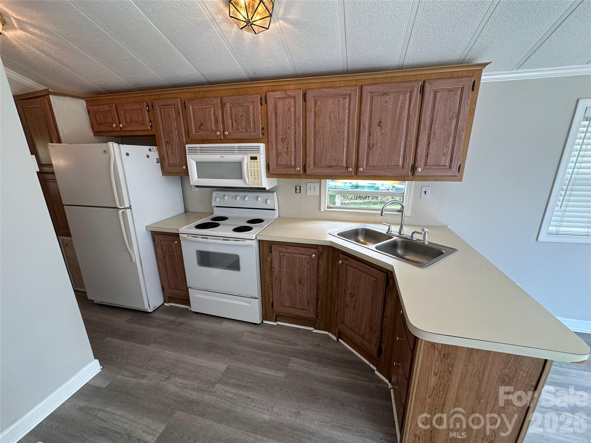 115 Badin View Road — New London