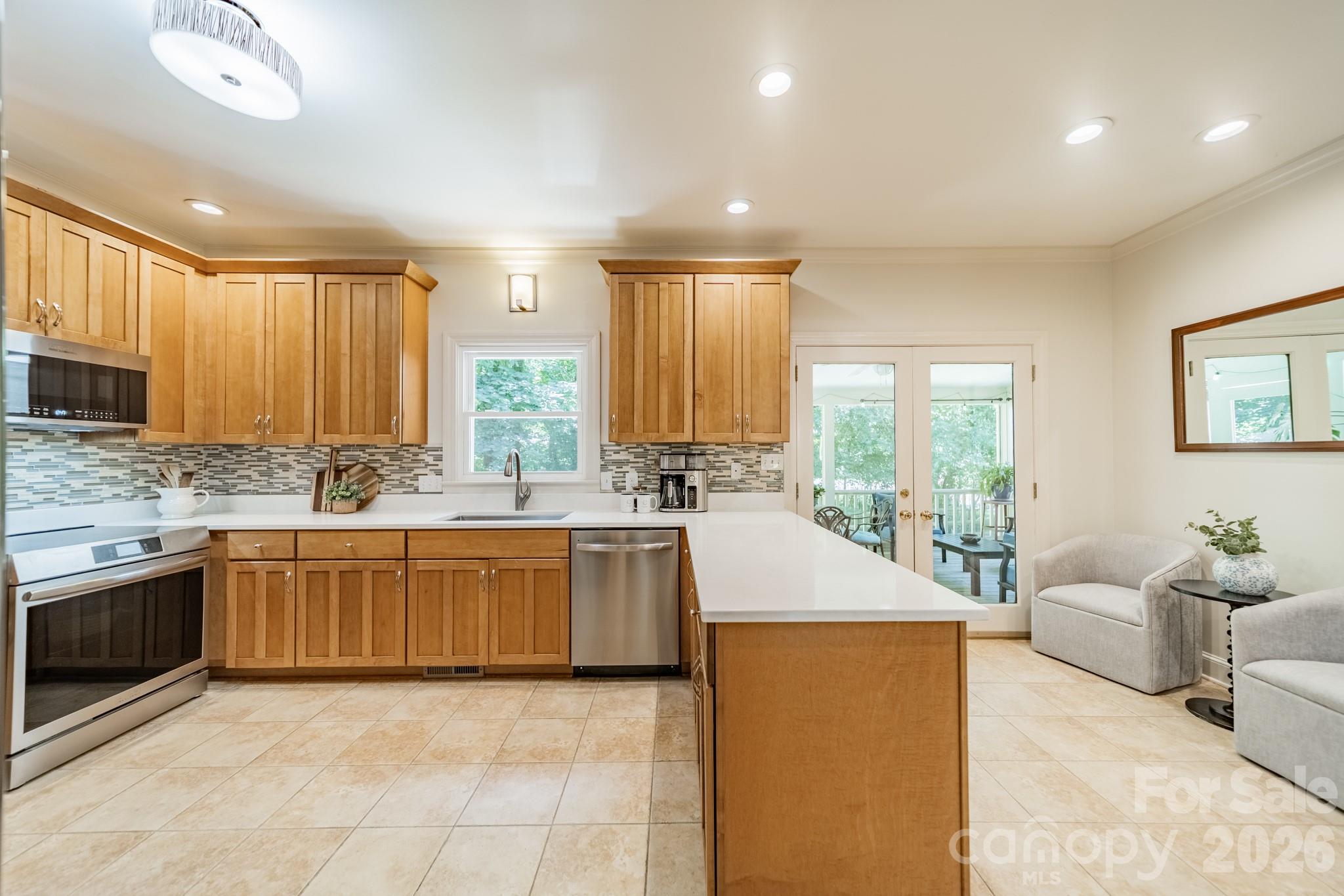 506 Abbotsford Court — Charlotte