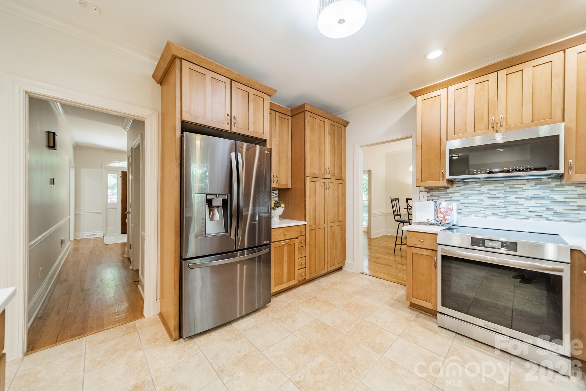 506 Abbotsford Court — Charlotte